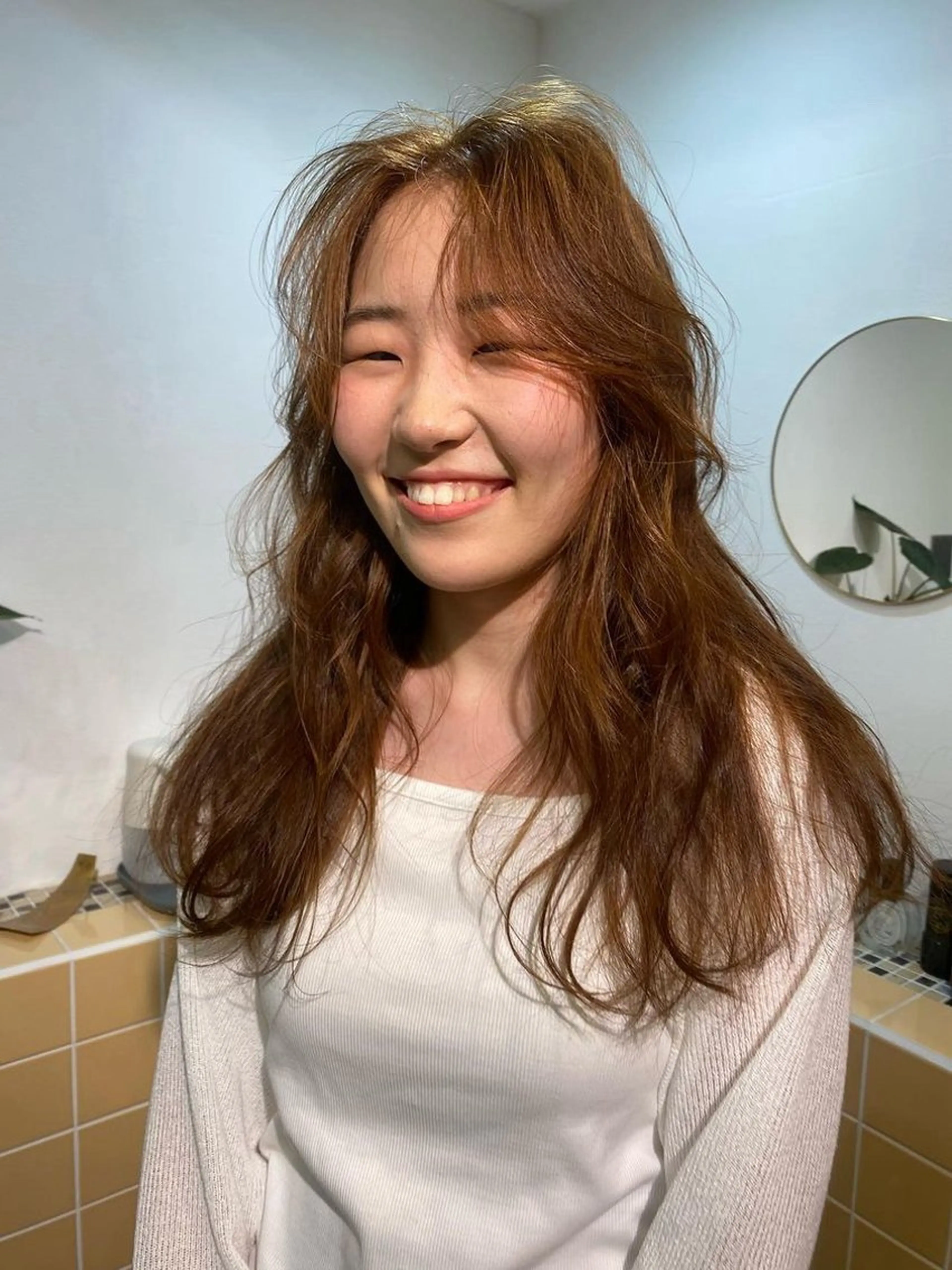 セミロング カラー iroha/ n.w.h🎀のヘアスタイル