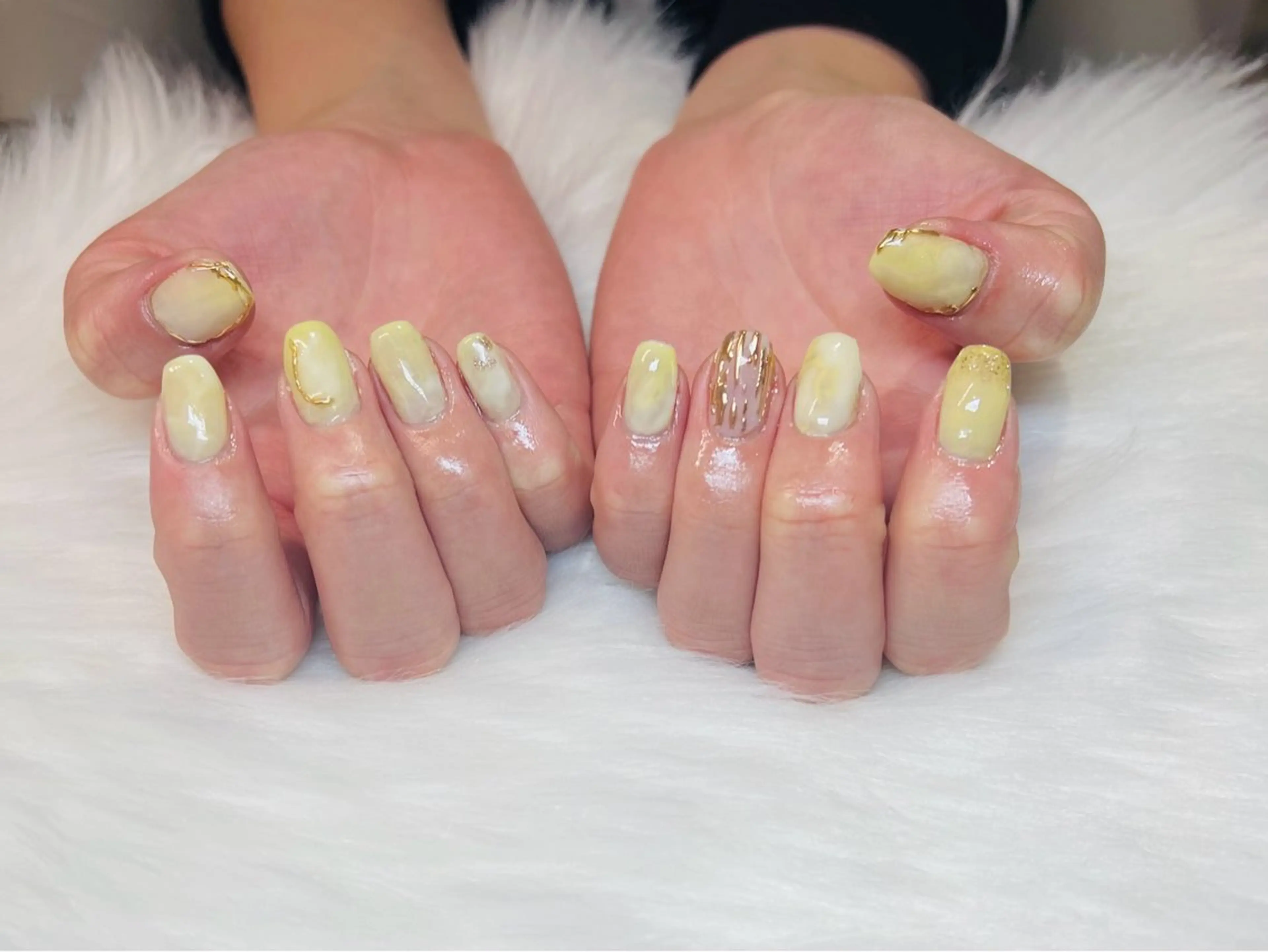 ネイル 、 、の眉毛・アイブロウイメージ