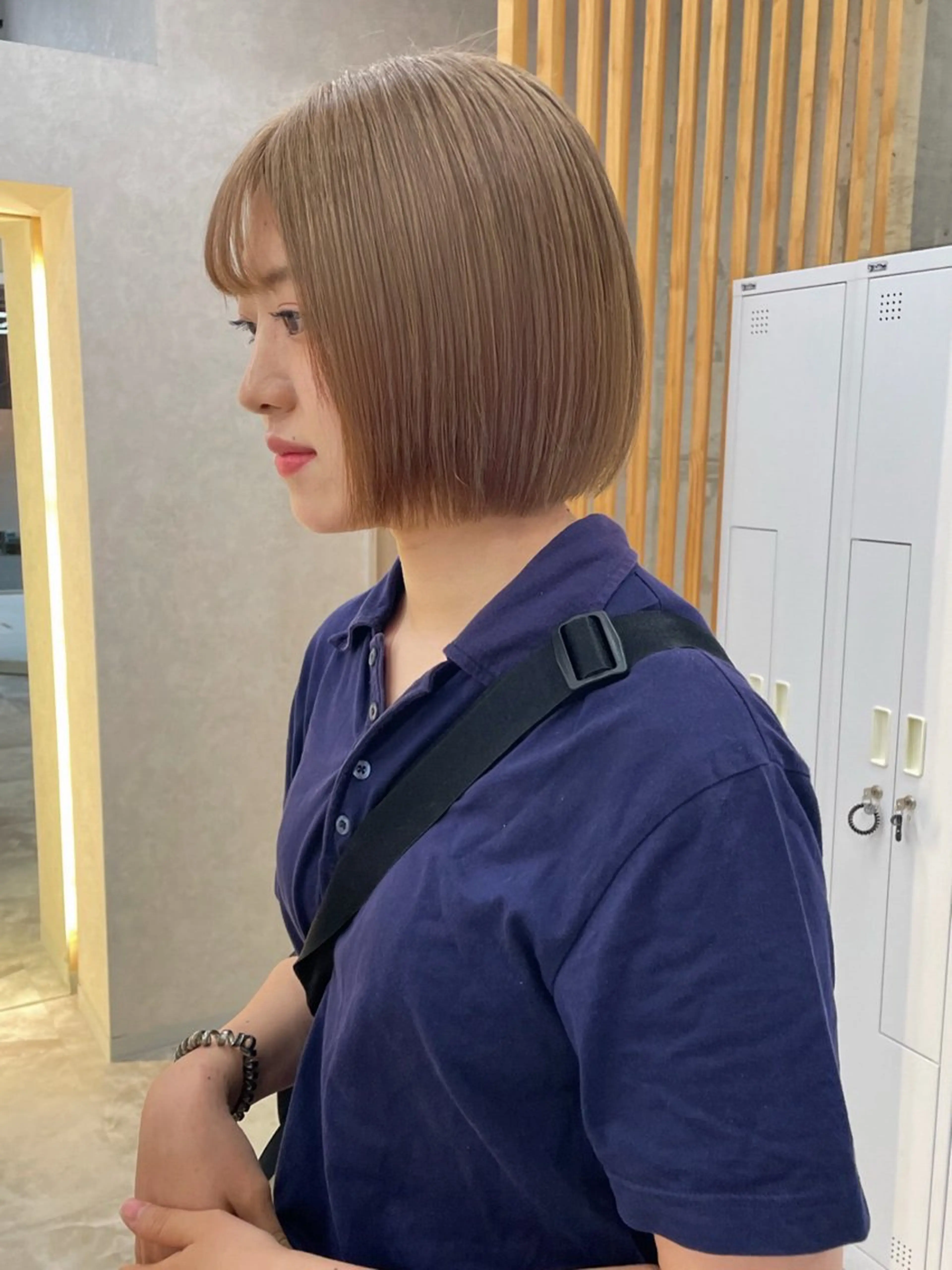 ミディアム カラー ブリーチ ケアブリーチ ハイトーンカラー ボブ ヘアカラー ブリーチ/ベージュ 💕/momoaのヘアスタイル