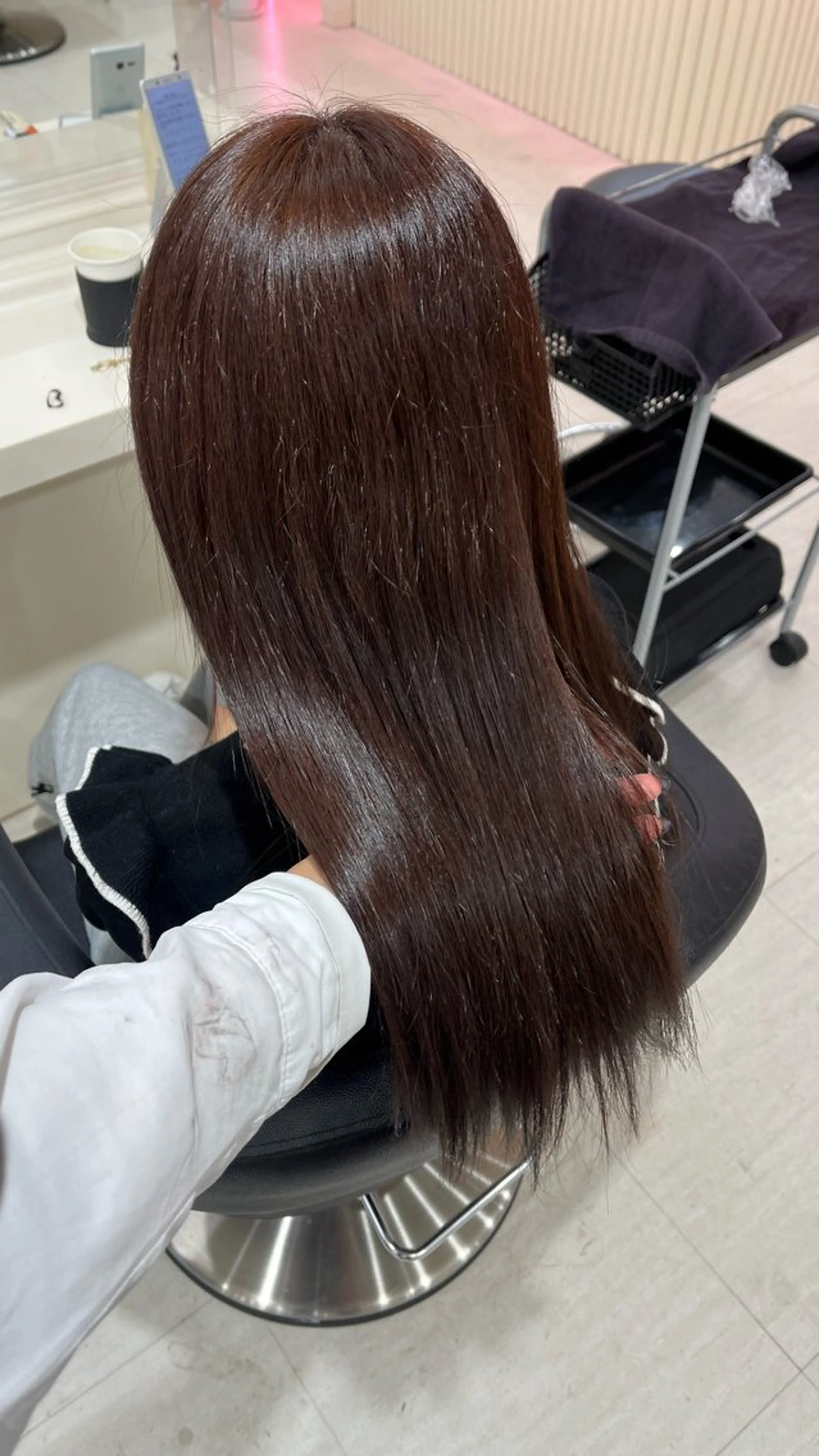 ロング カラー ブリーチ ダブルカラー ブリーチなしカラー ロング 縮毛矯正 大人上品ベージュ 🎀HARUNAのヘアスタイル