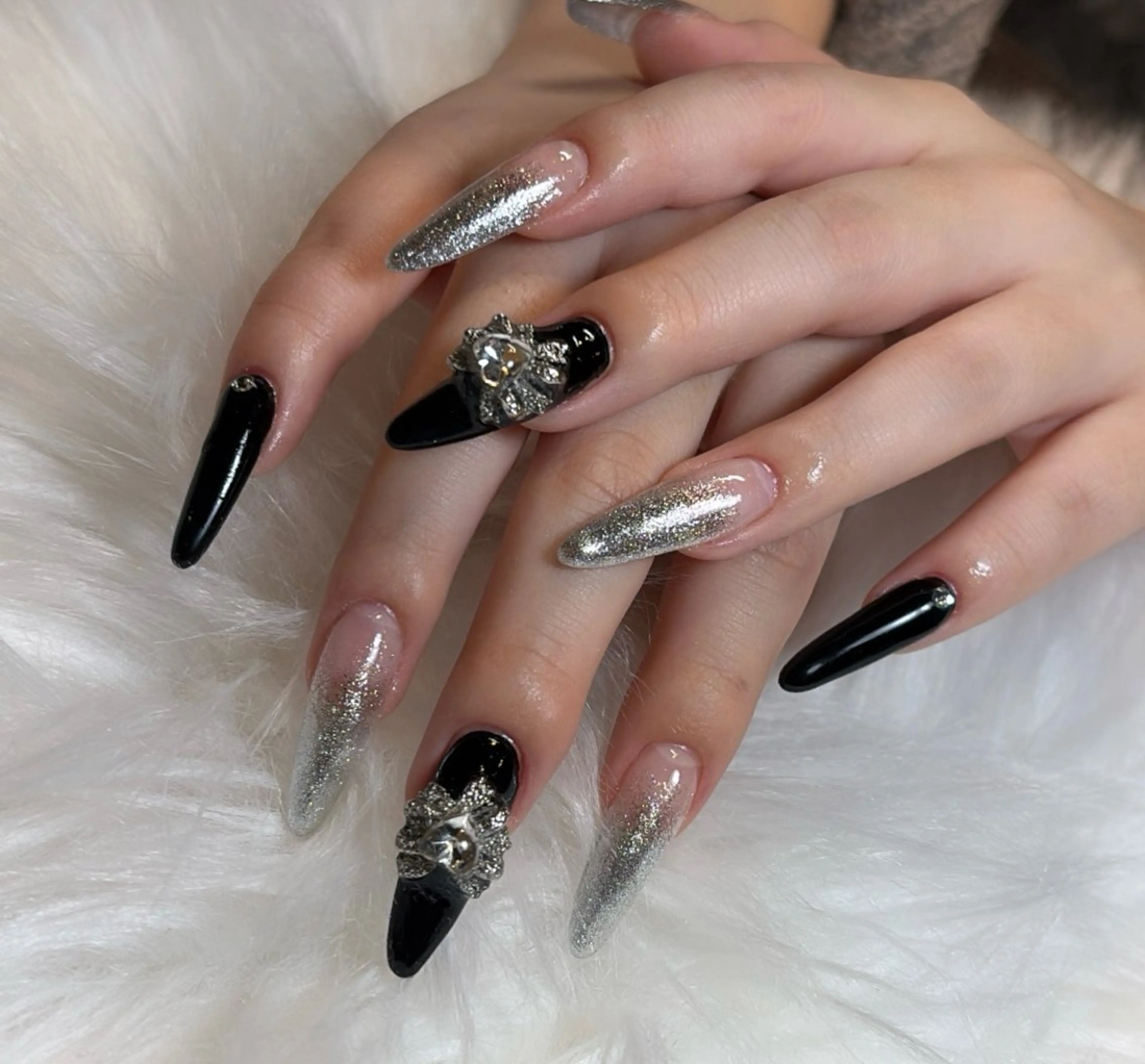 ネイル 🫧yua 🌸🫧のネイルデザイン