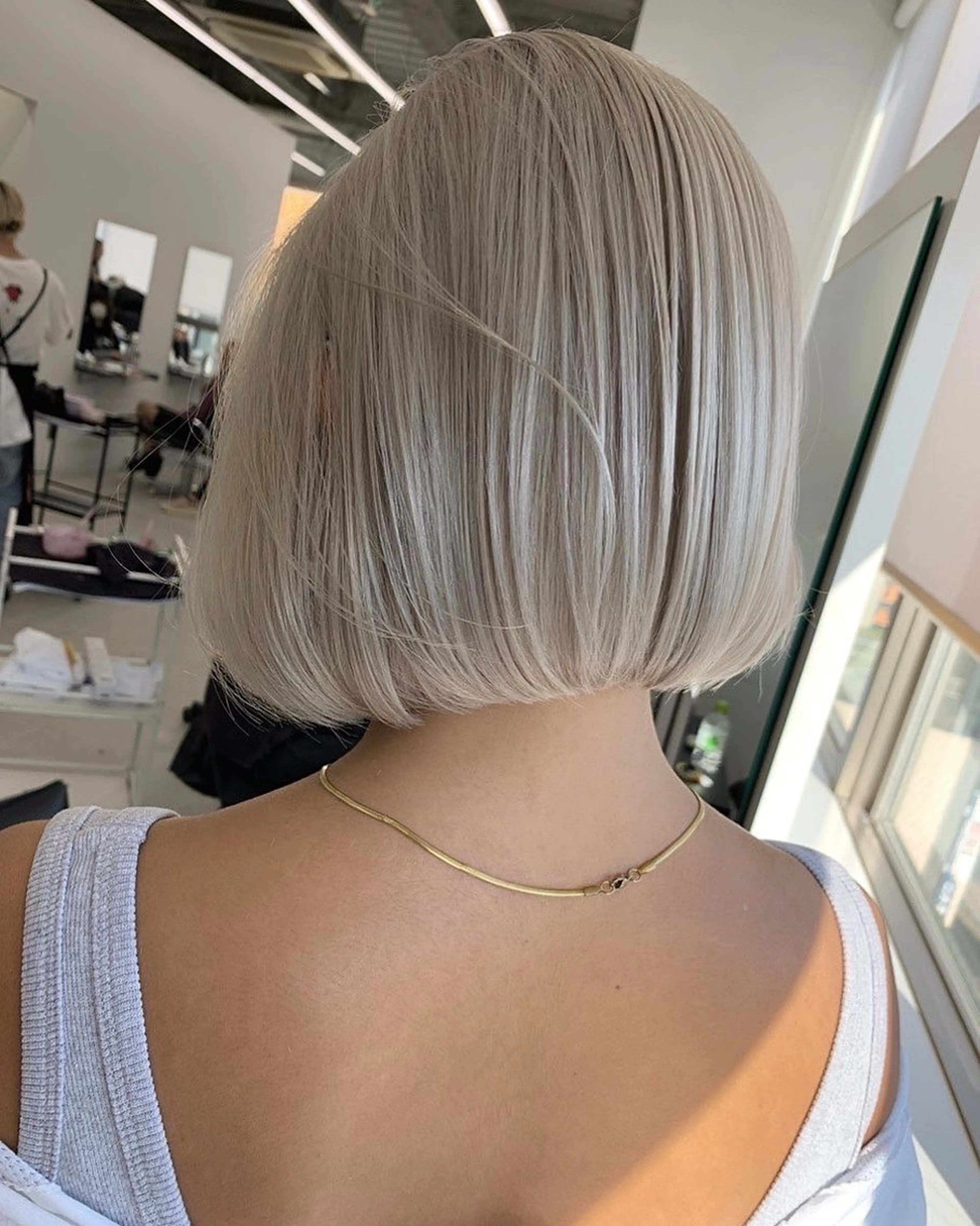 カラー ブリーチ 田中 莉香のヘアスタイル