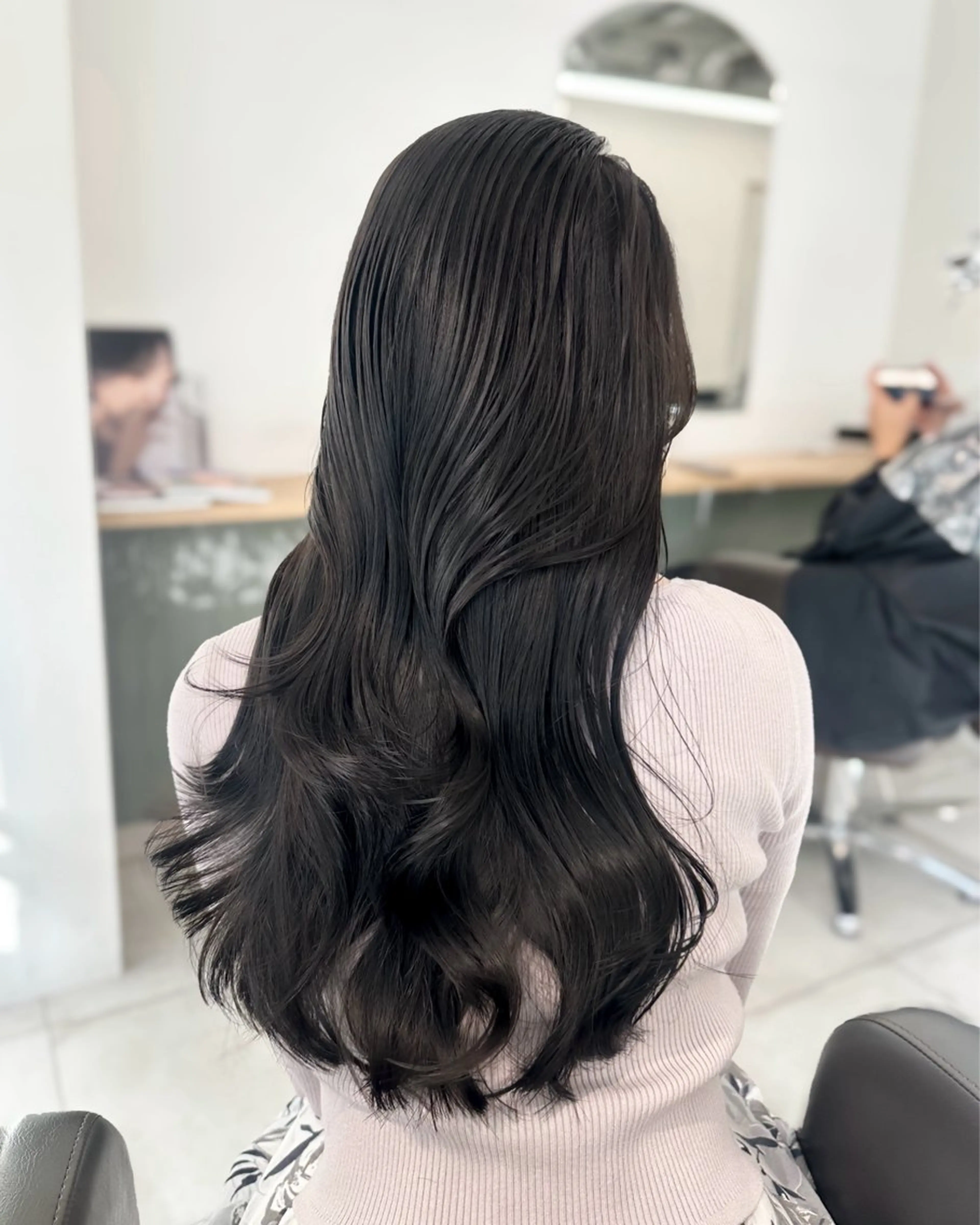 ロング カラー カット ヘアカラー トリートメント ブリーチなし/レイヤ ー特化🌈Tommyのヘアスタイル