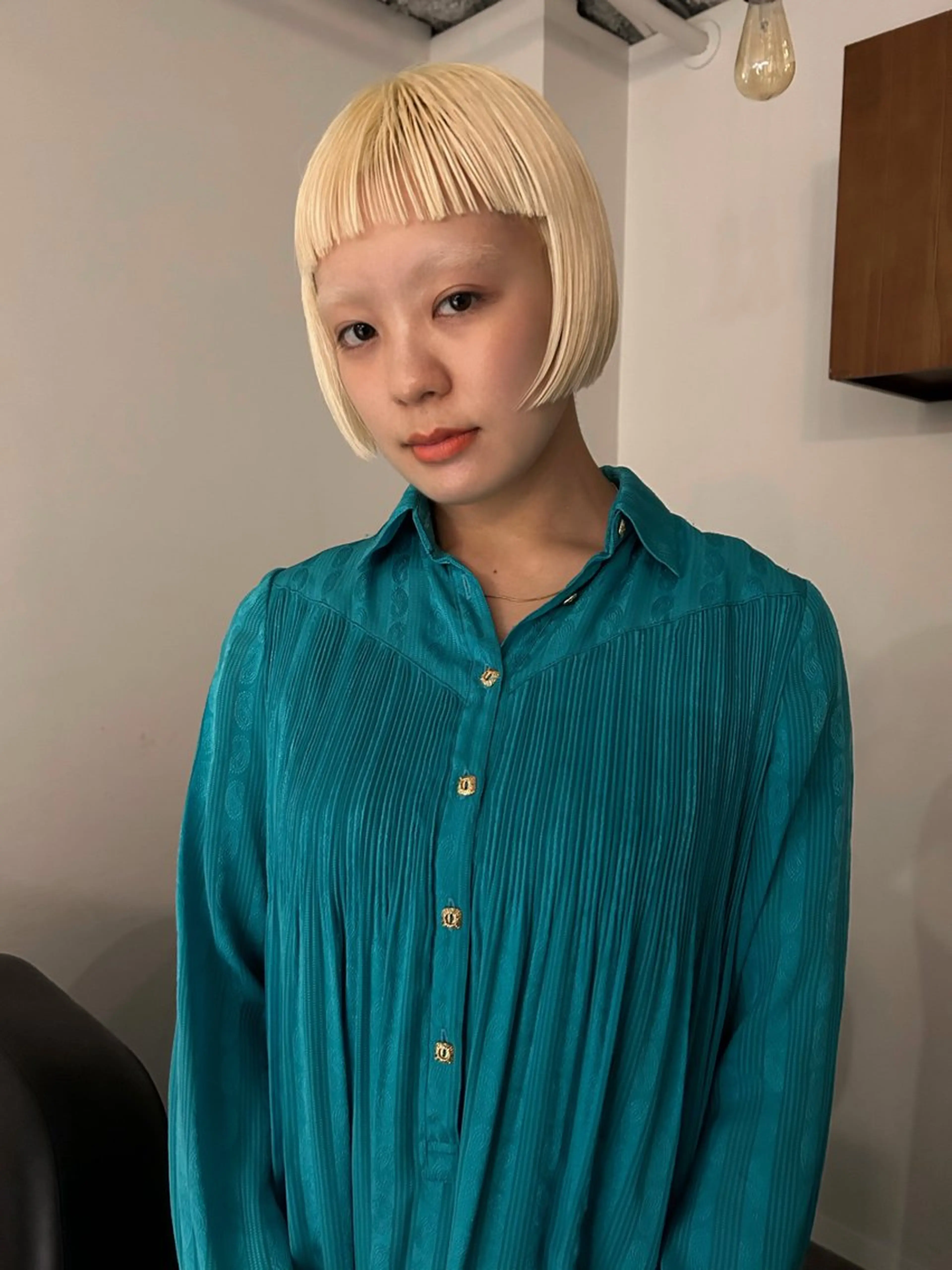 ショート カラー ショートヘア カット ヘアカラー トリートメント Loom.所属・村上雅人 ナチュラルモードのヘアスタイル