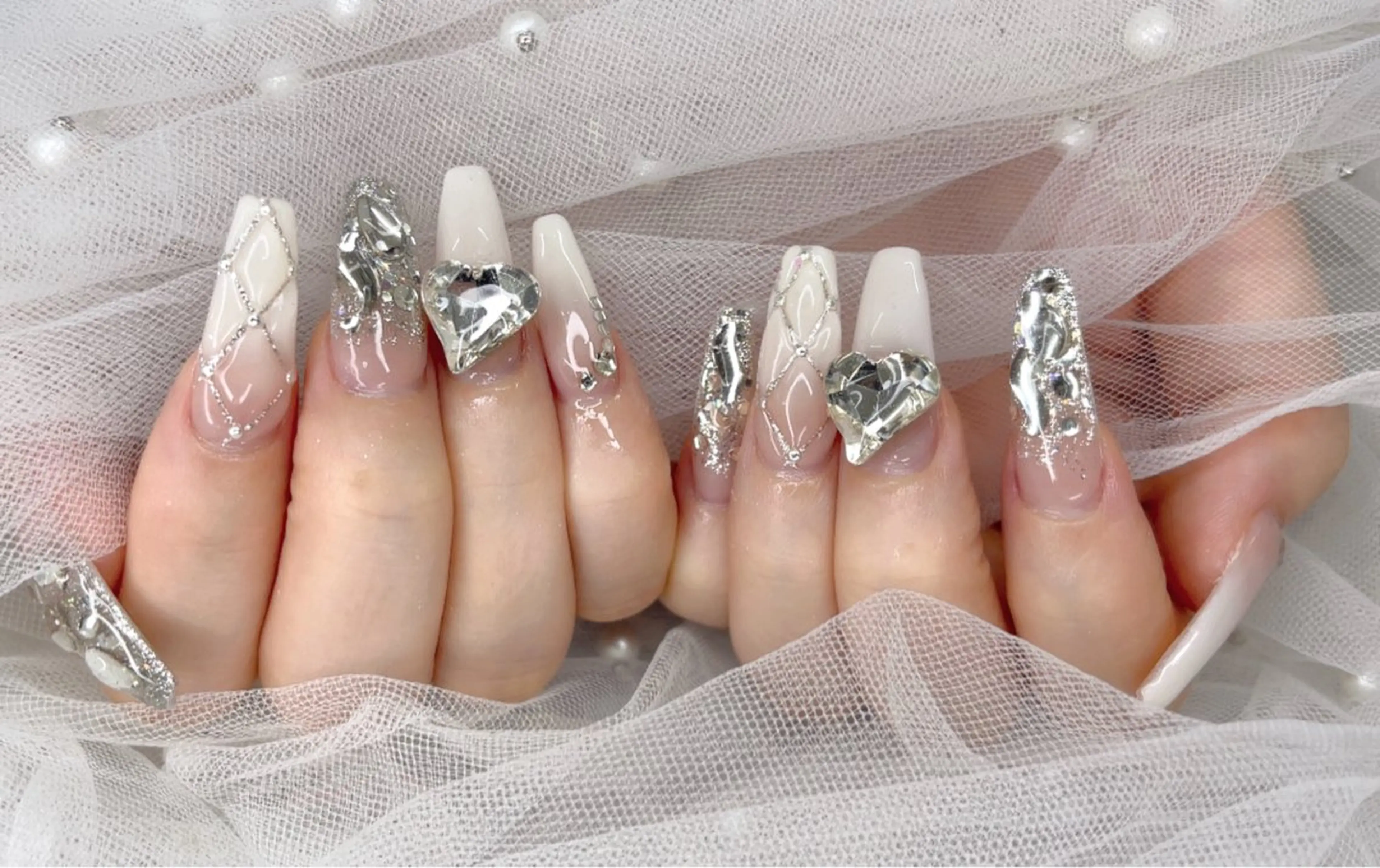 ネイル ハヤシ ミカのネイルデザイン