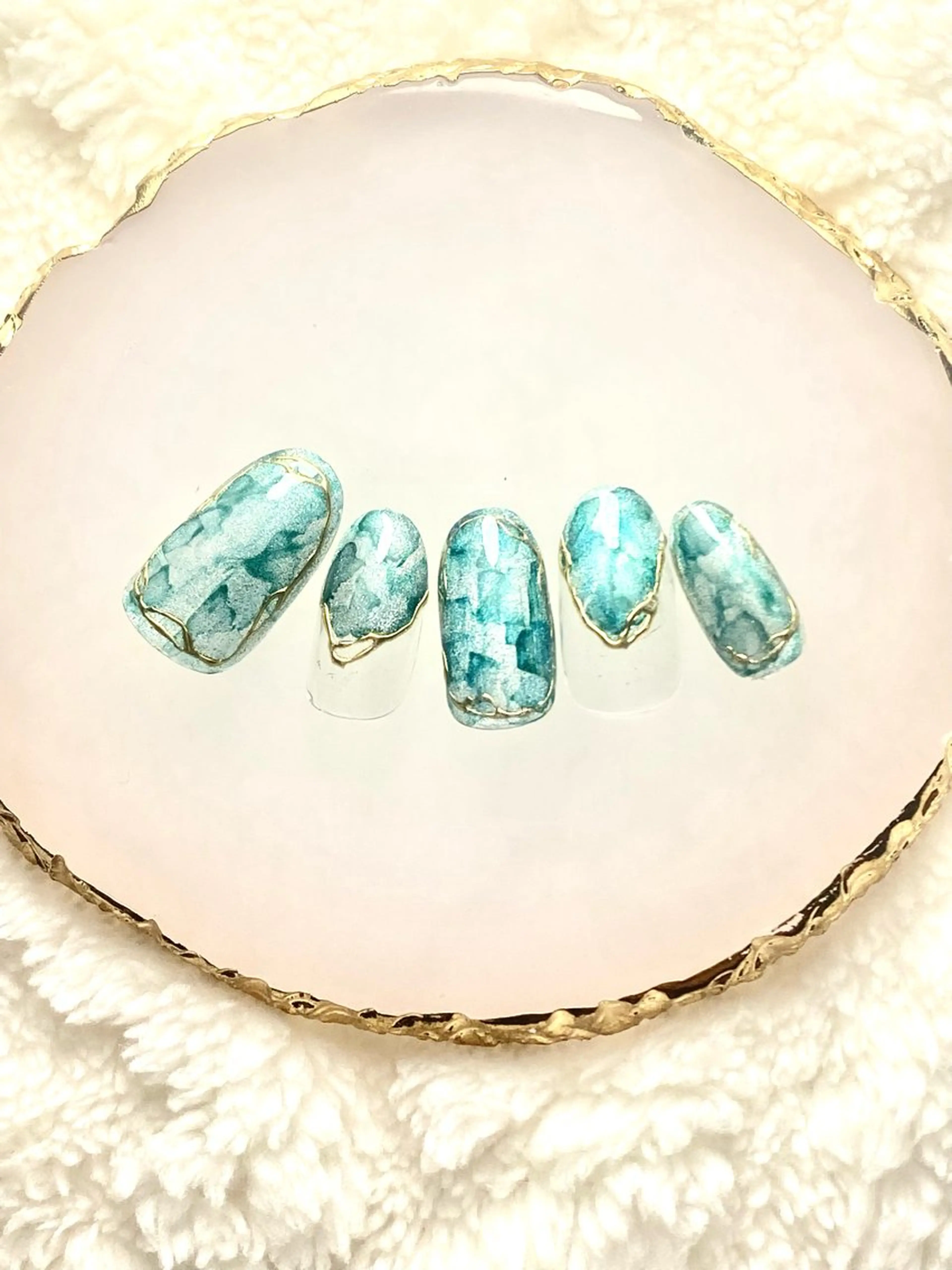 ネイル 7e. Nailのネイルデザイン