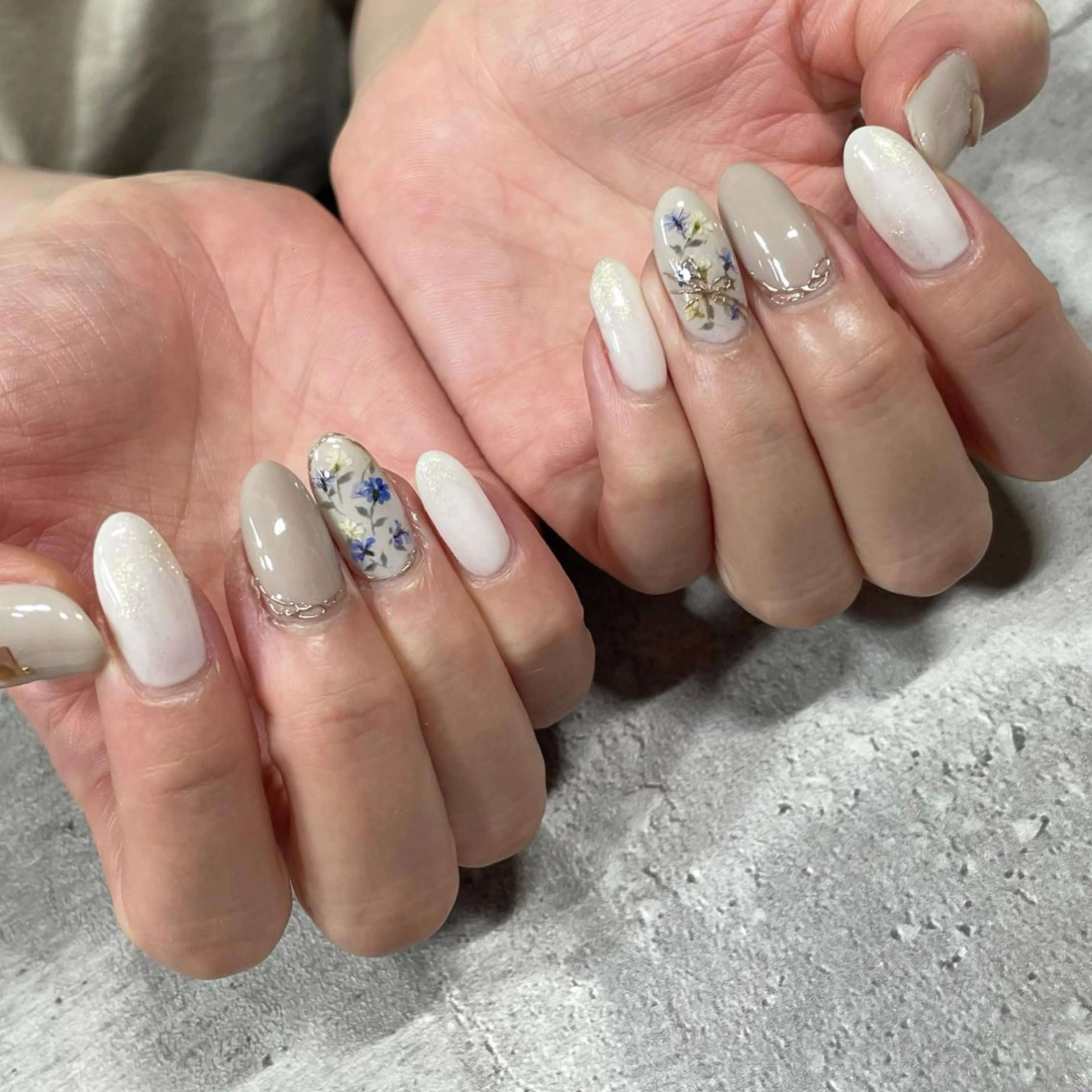 ネイル ジェルネイル 東 千夏のネイルデザイン