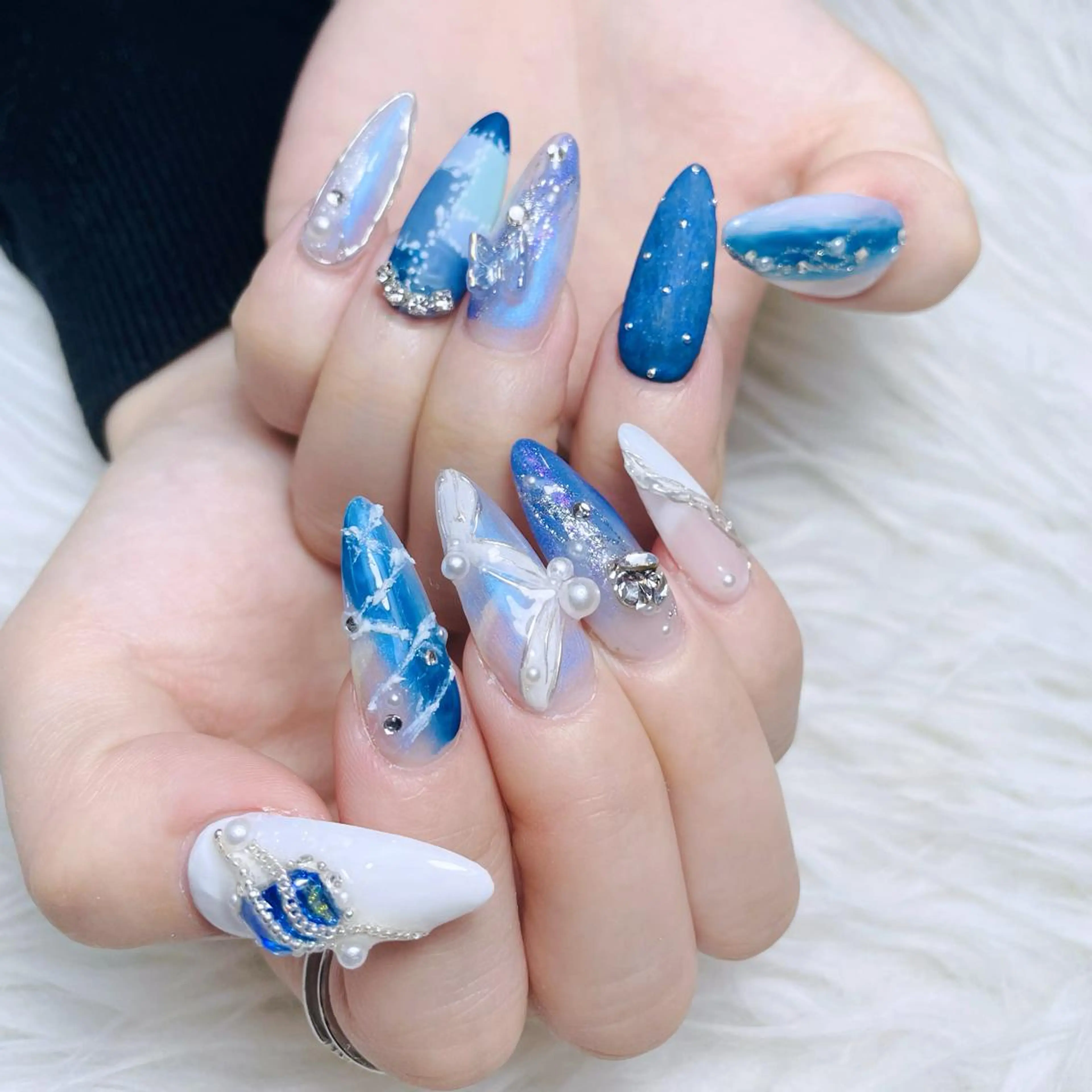 ネイル ハート 韓国ネイル 夏ネイル ワンホンネイル ハンドネイル Melody Nail所属・Melody  3D/スカルプ専門店のネイルデザイン