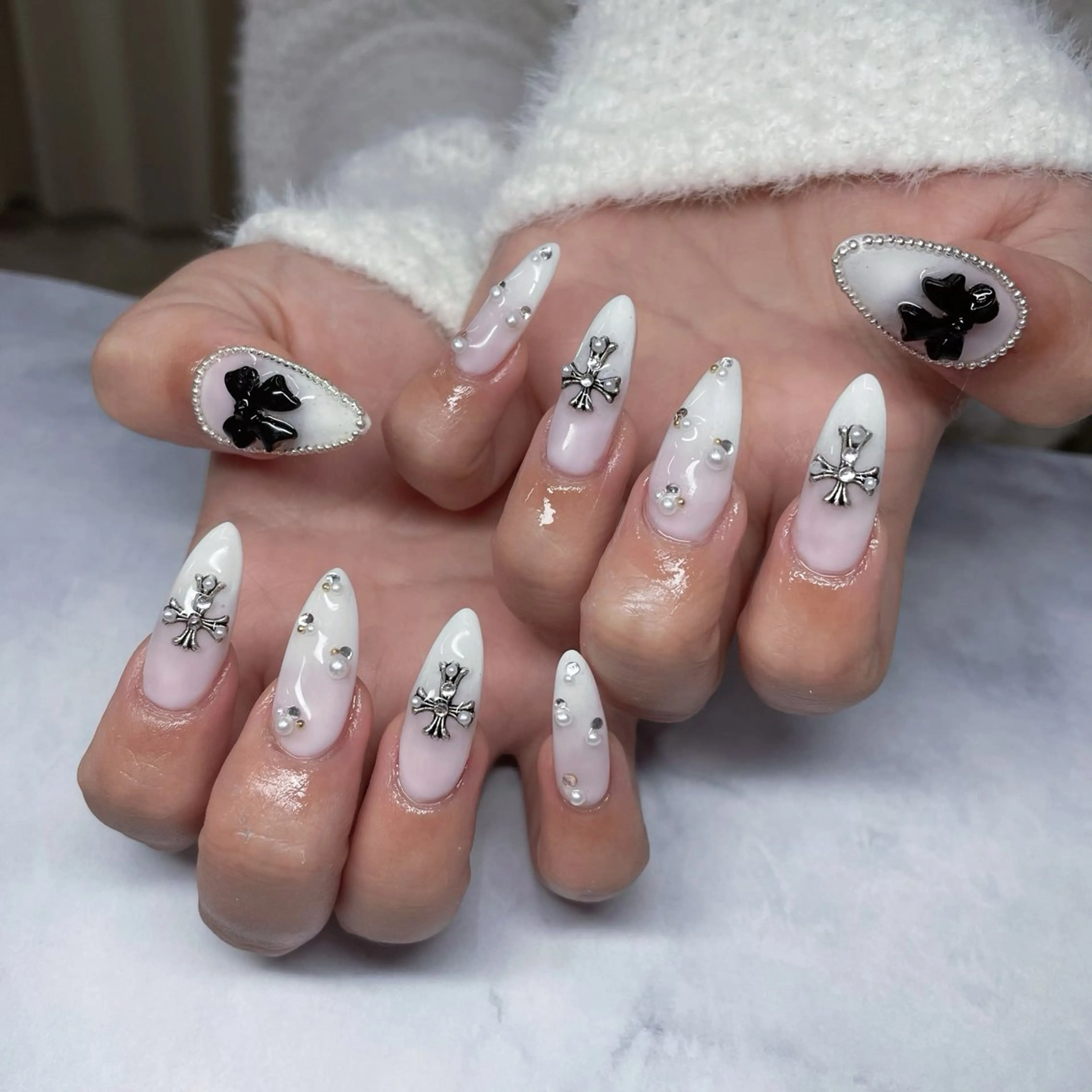 ネイル ハンドネイル Rieko EMINAL恵比寿のネイルデザイン