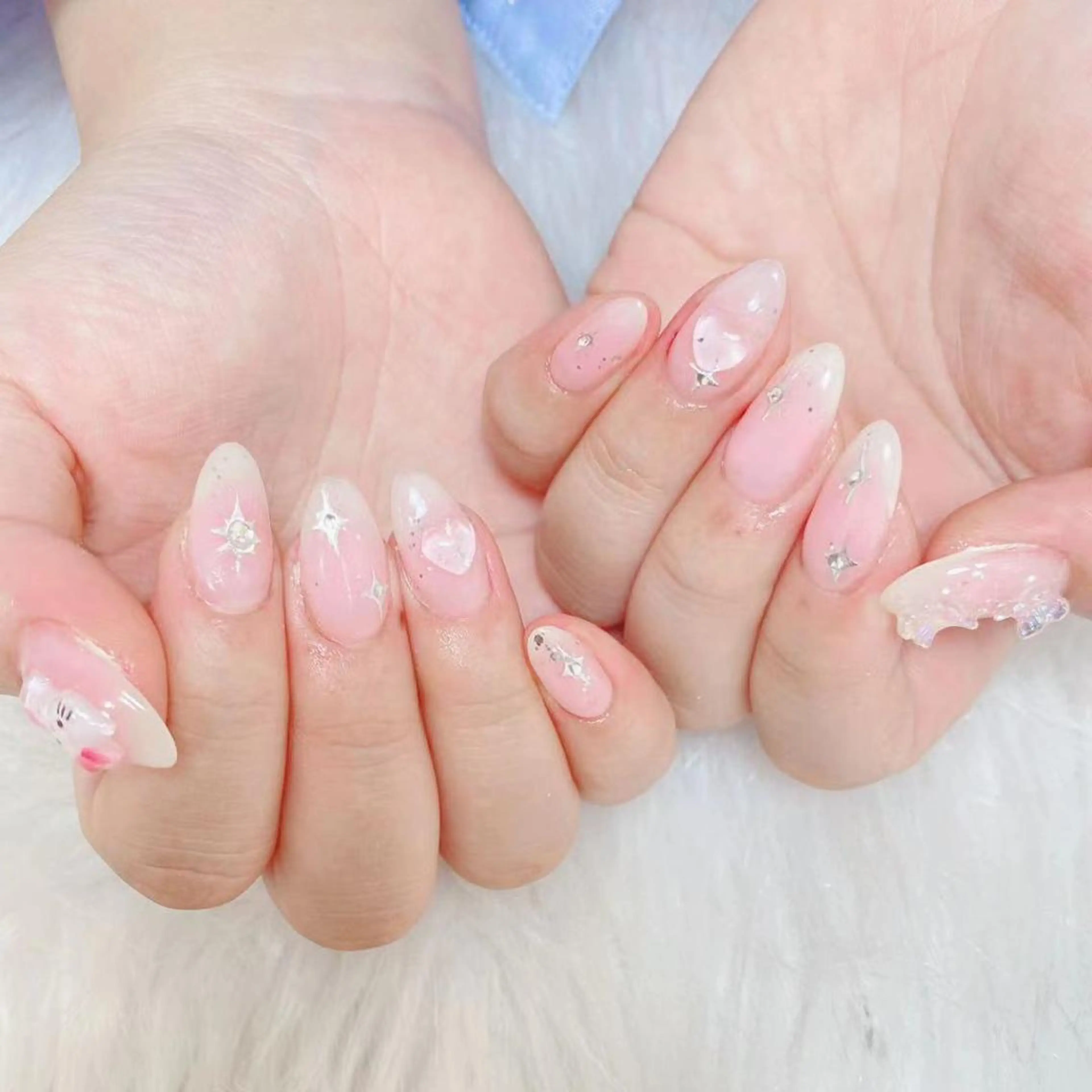 ネイル DEMAIN- 🌹のネイルデザイン