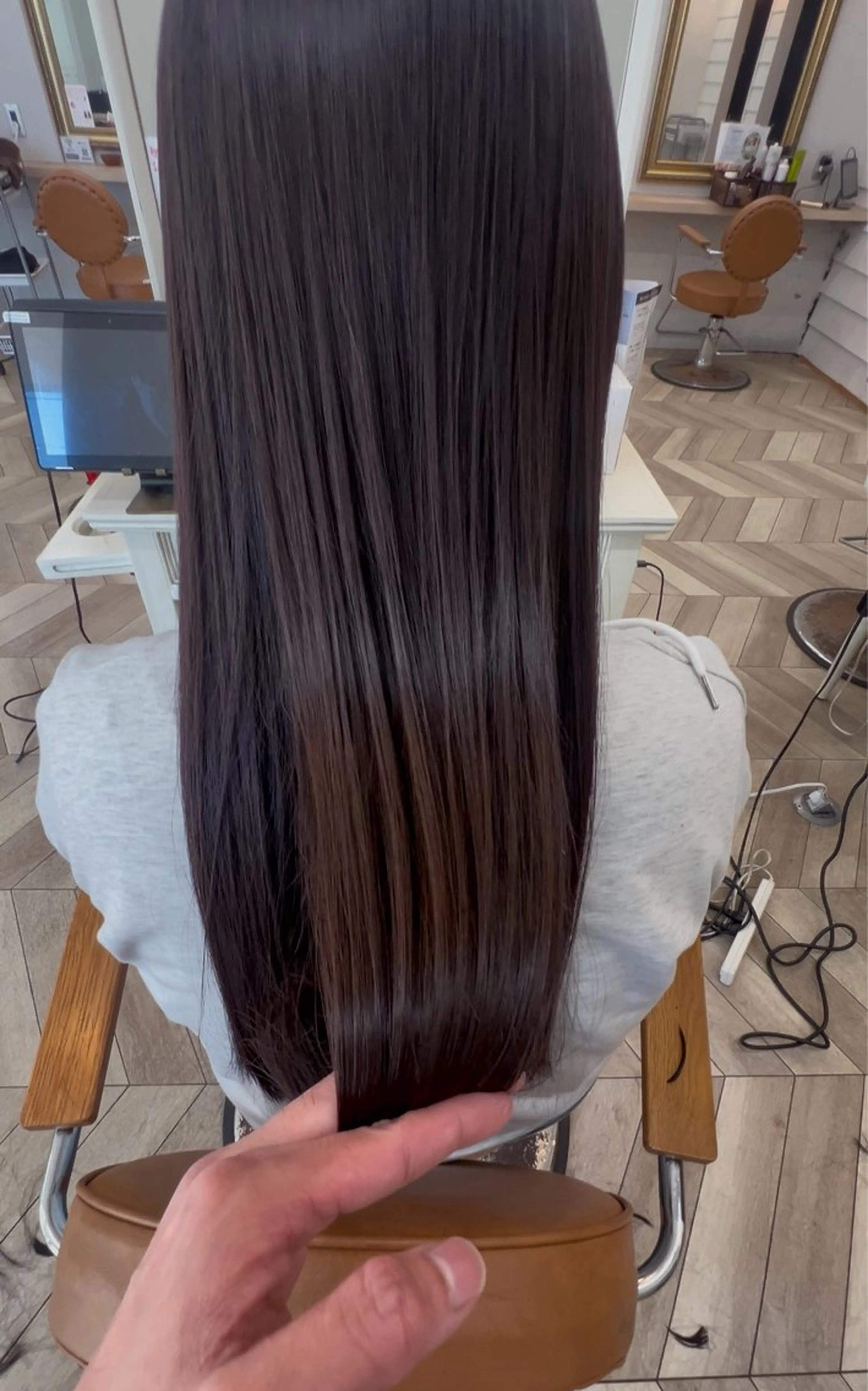 ロング 縮毛矯正 塚本 メンズ特化‼️のヘアスタイル