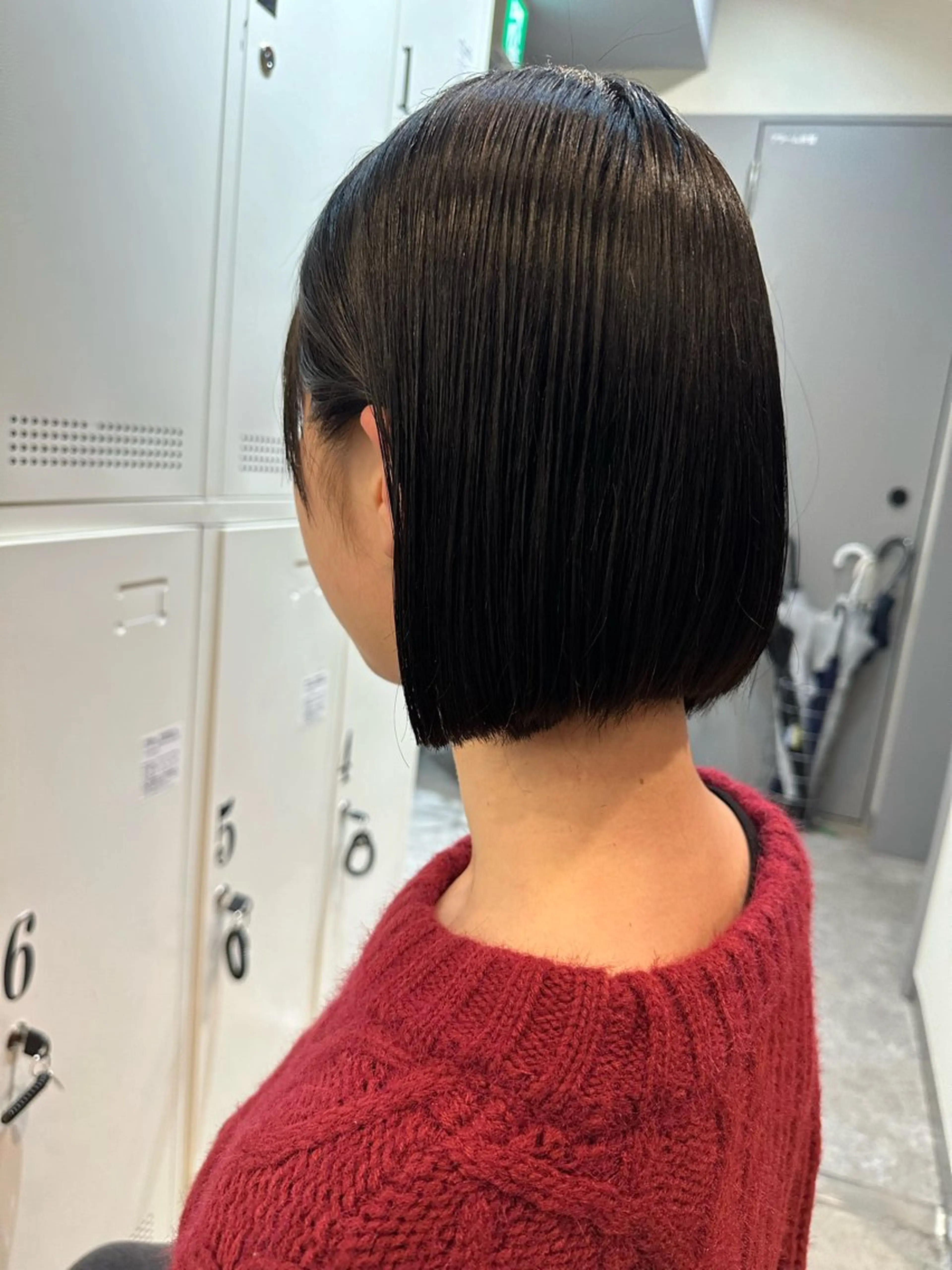 ショート カラー 黒髪 ブルーカラー ブルーブラック ボブ 似合わせカット 巻けるケア縮毛矯正✨ ケアカラー✨山下のヘアスタイル