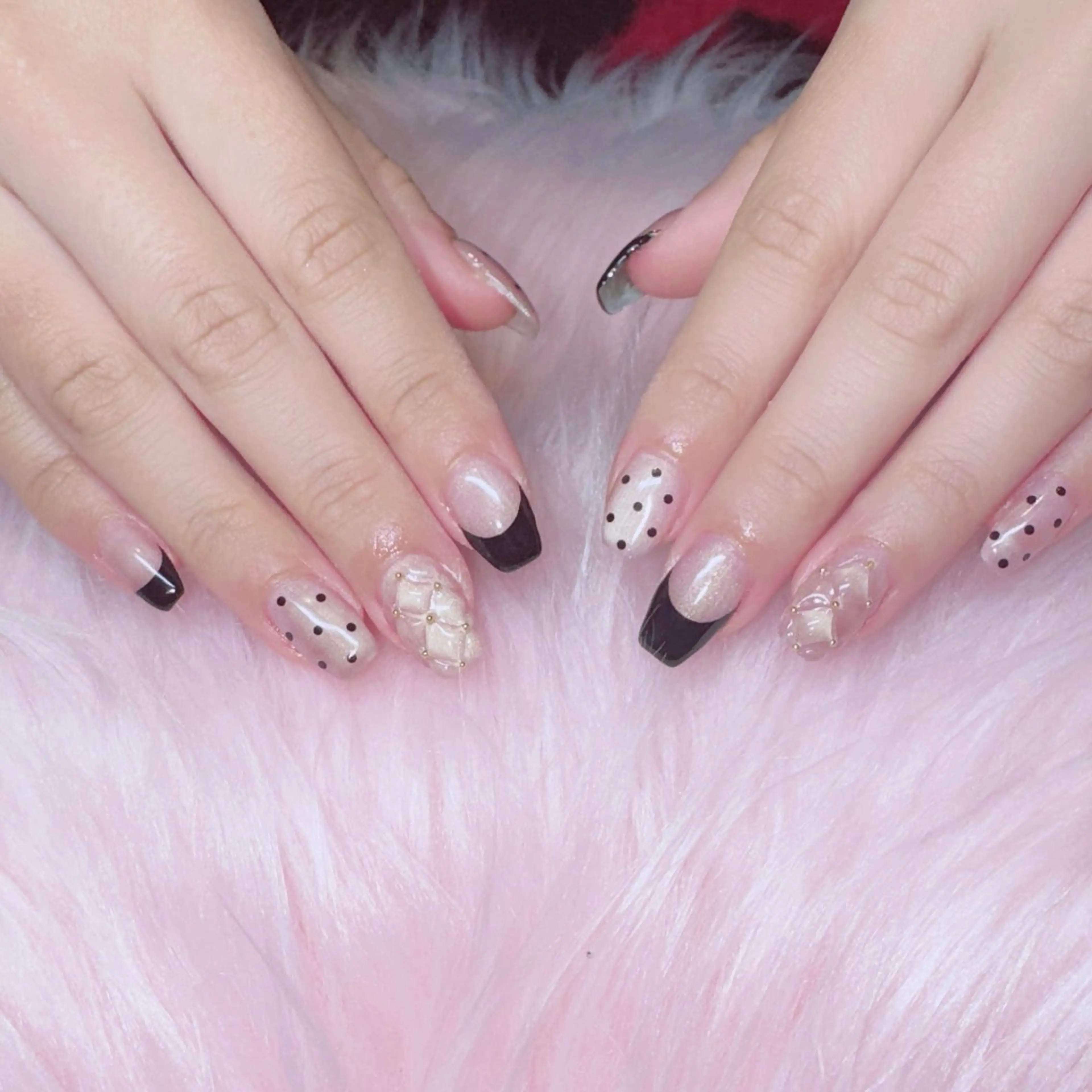 ネイル ハンドネイル RIEKO🍒 ワンホン♡推しネイルのネイルデザイン