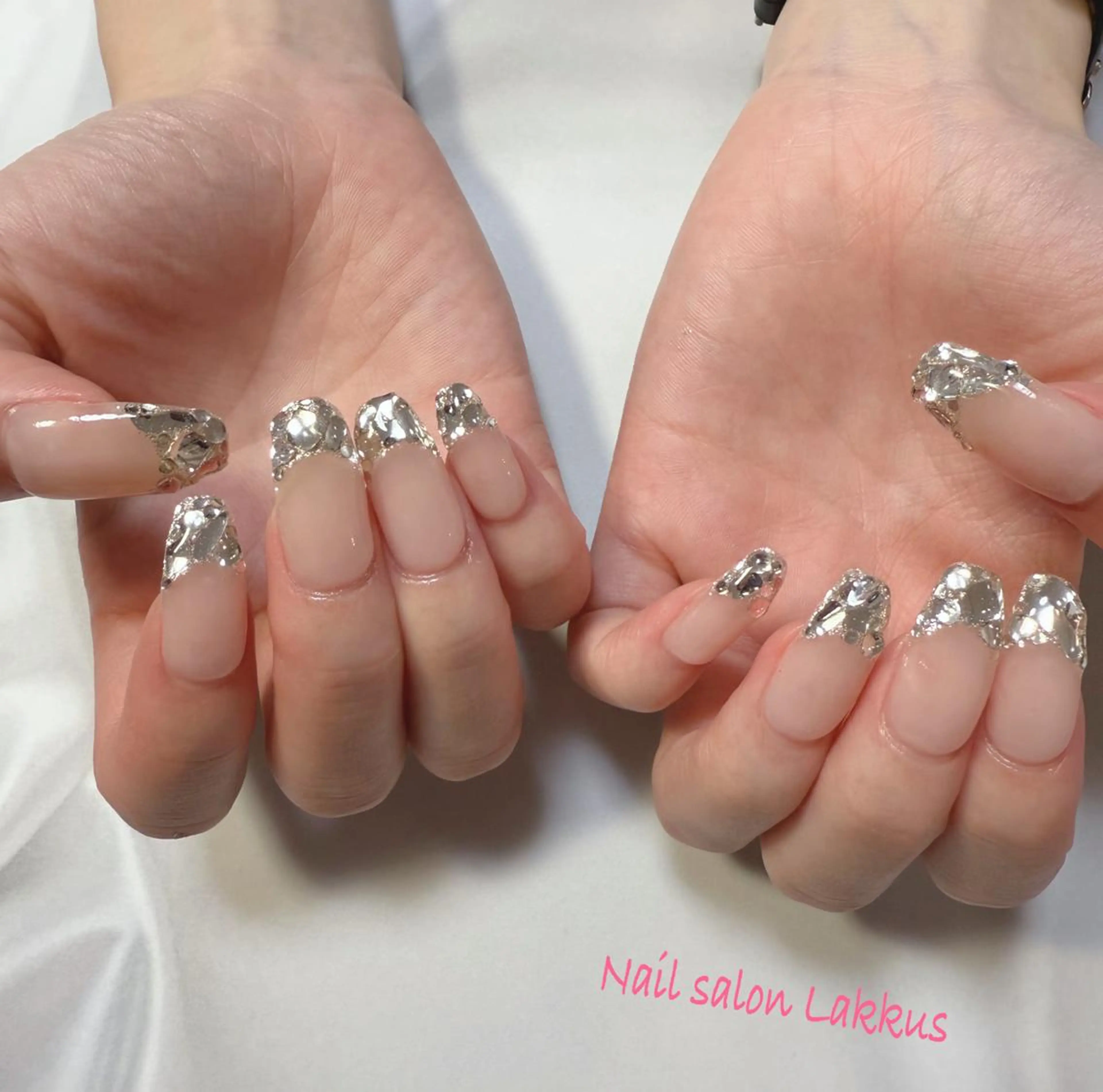 ネイル フレンチネイル ガラスフレンチ Lakkus T－CHIのネイルデザイン