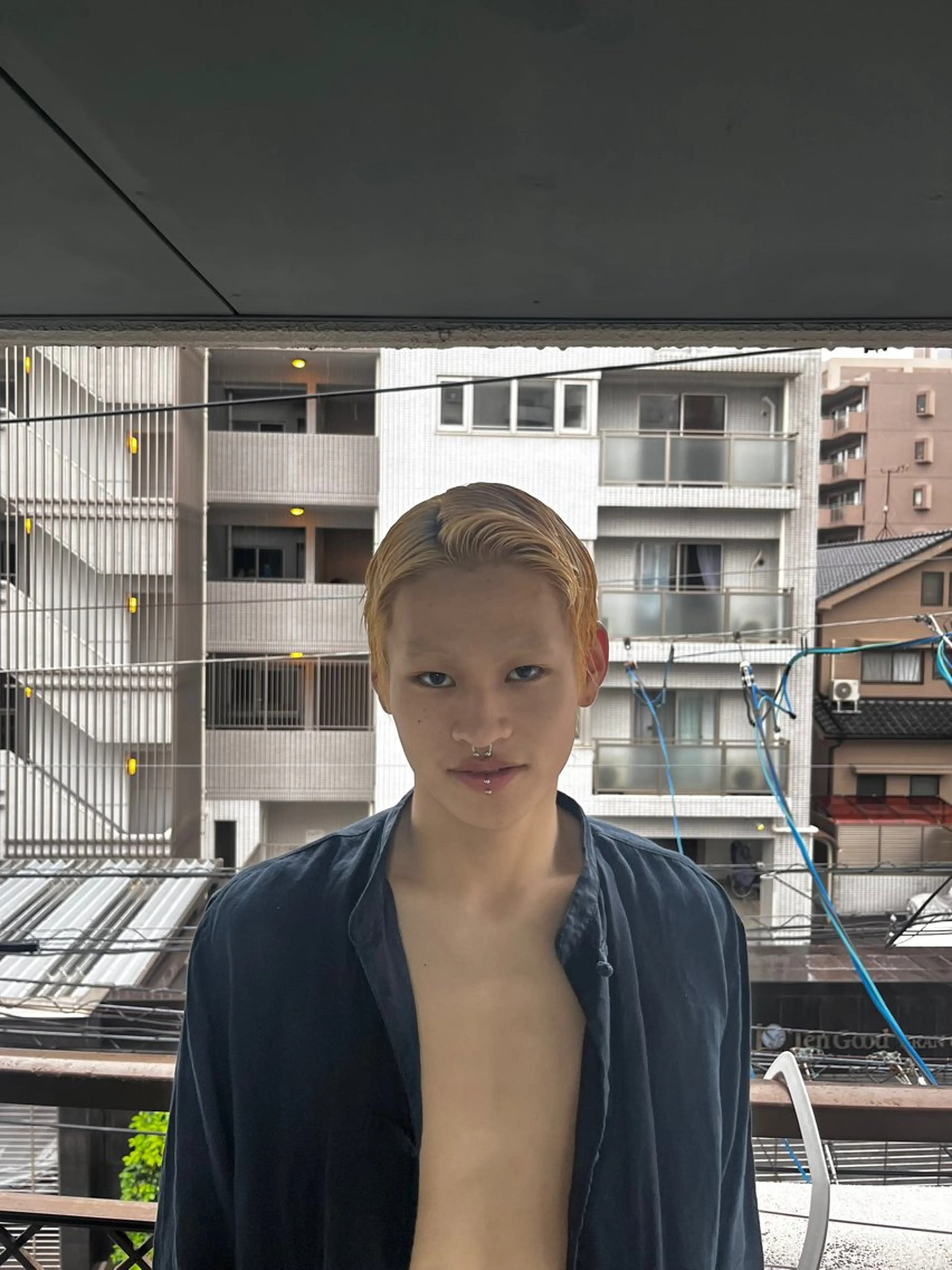 ショート カラー ブリーチ ブロンド 🍎艶髪/学芸大学 /ヨーコのヘアスタイル