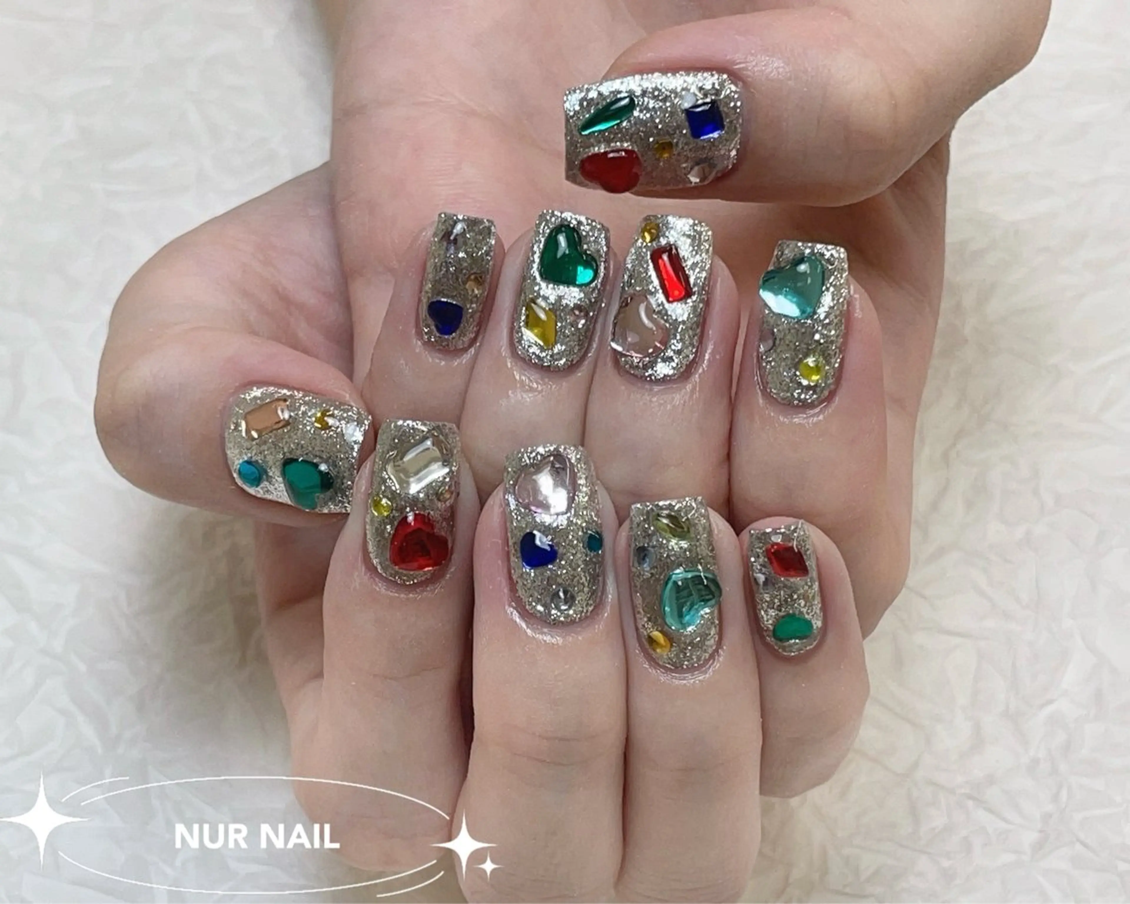 ネイル 🫧NUR NAIL✨のネイルデザイン