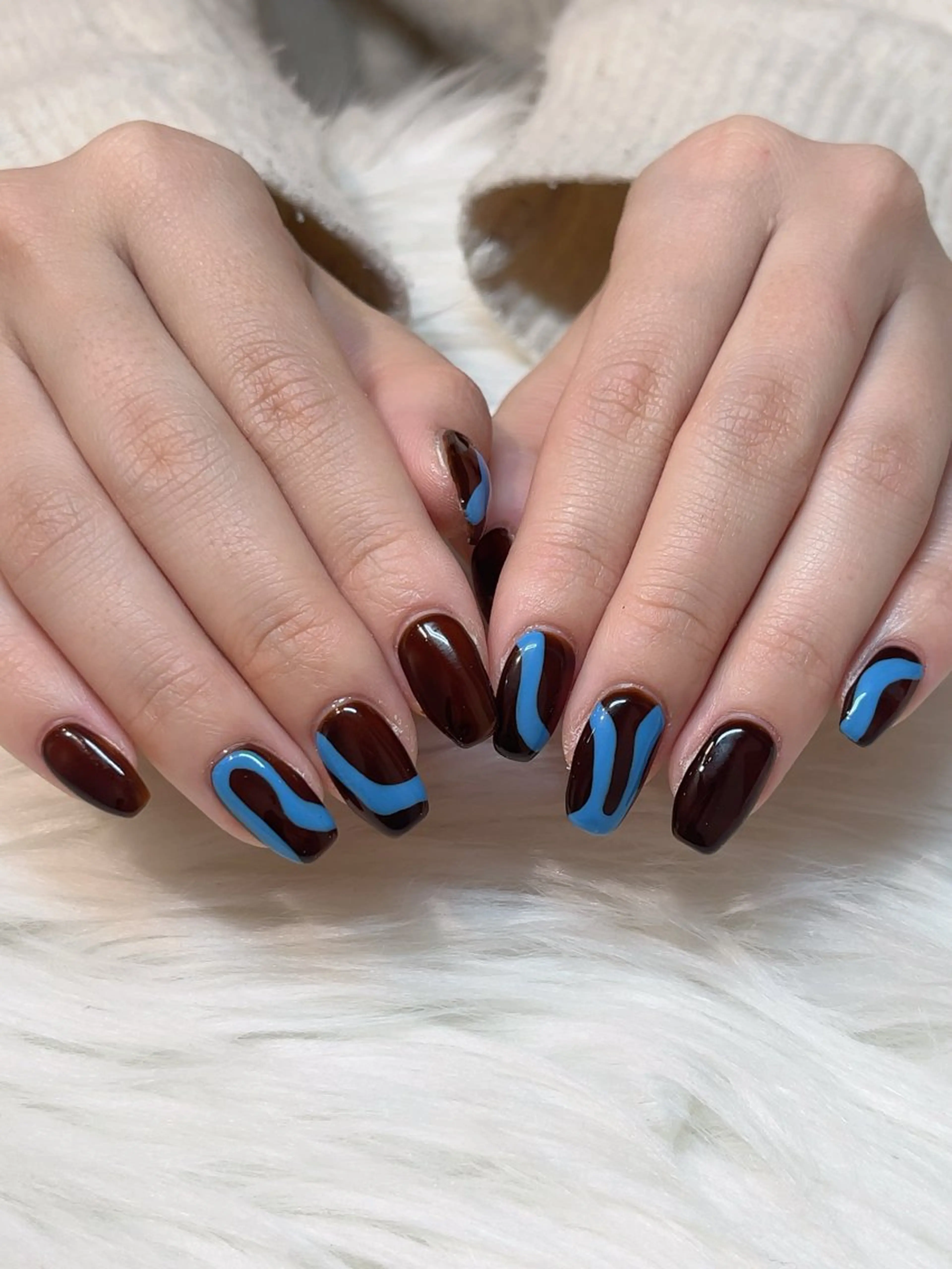 ネイル ハンドネイル sakura 💘のネイルデザイン