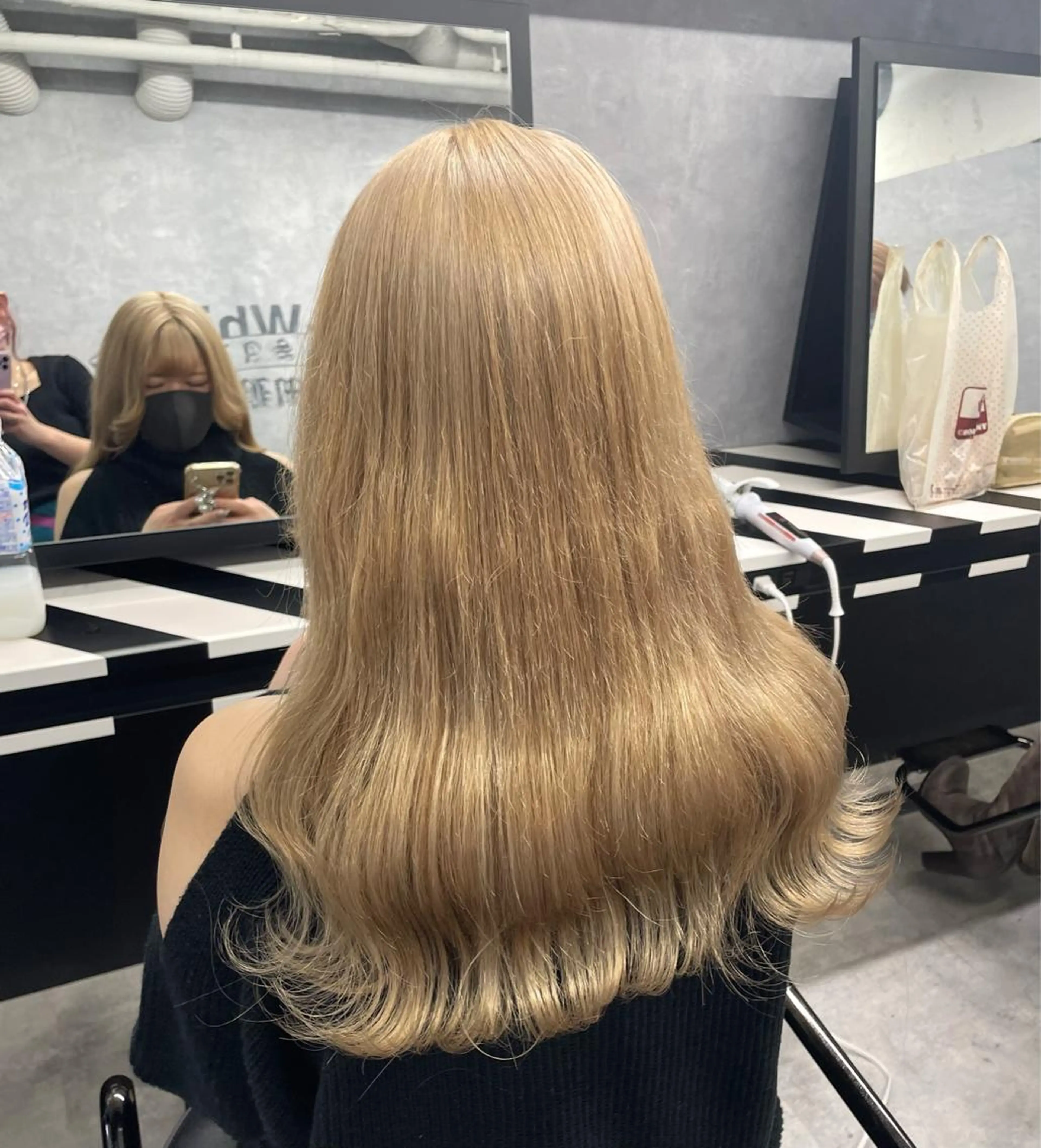 ロング Cielro【 シェイロ 】所属・Cielro/ダブル カラー/西田咲希のヘアスタイル