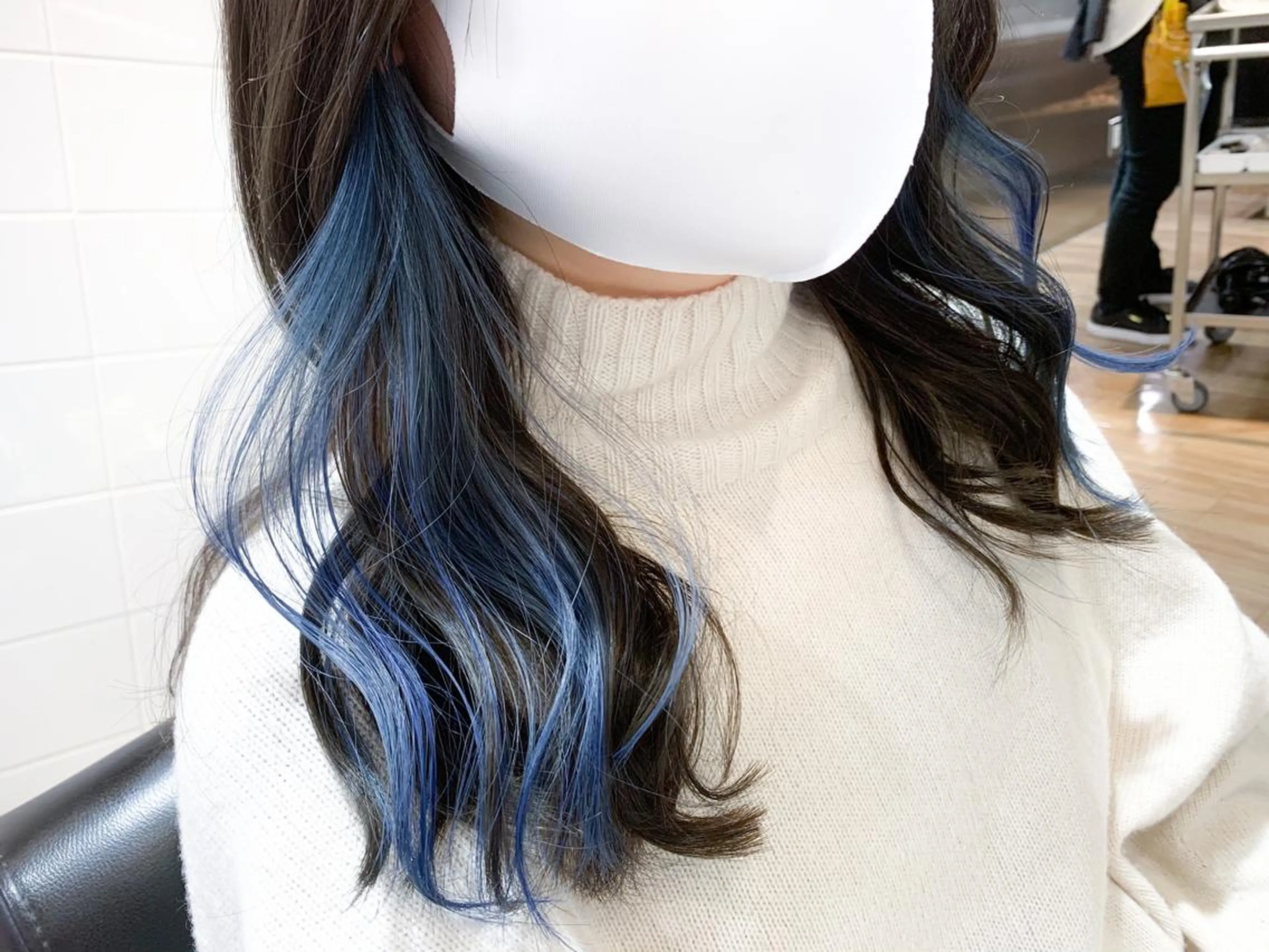 【ミニモ学割】イヤリングカラー(ブリーチ込)+トリートメントの写真