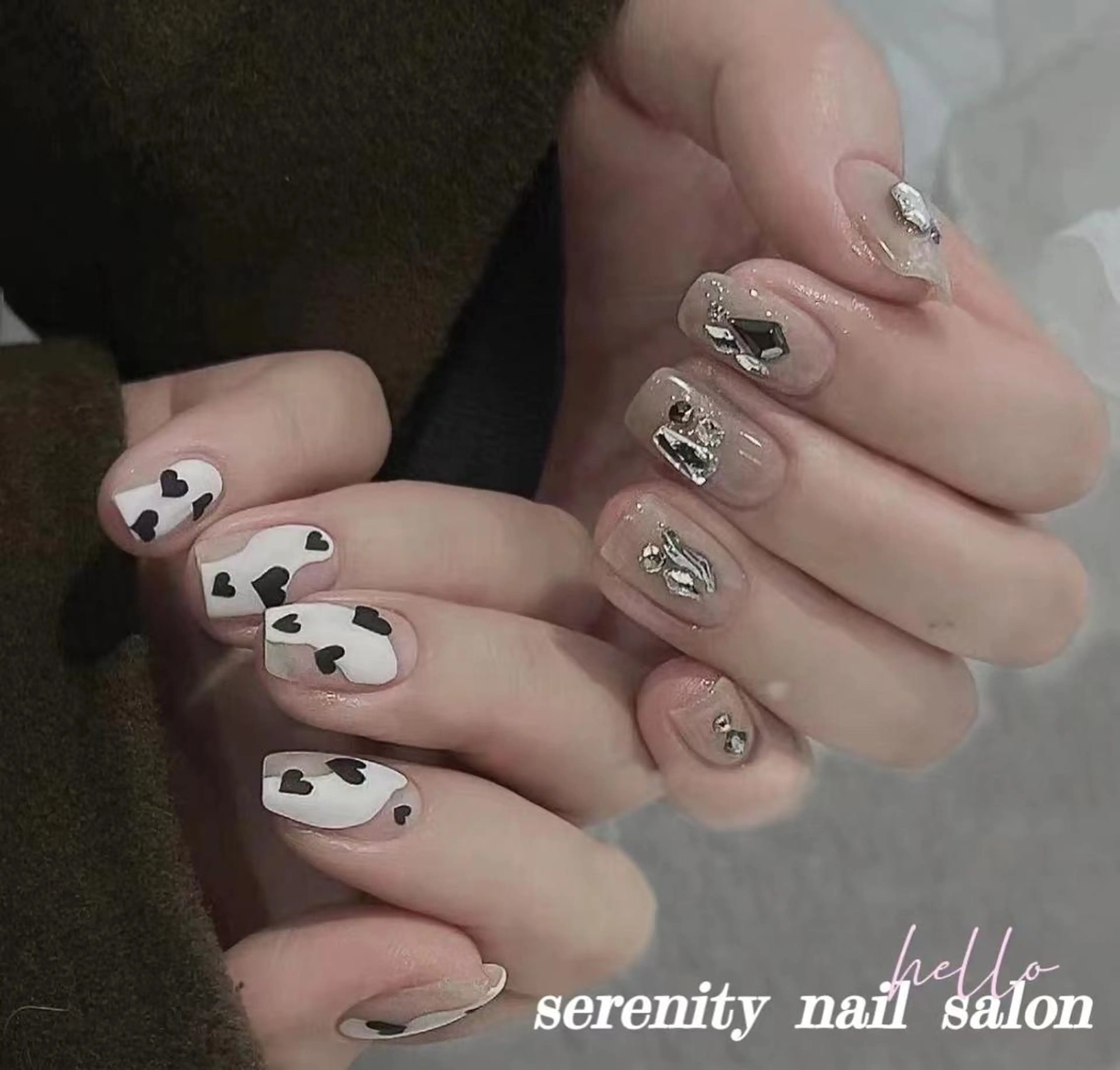 ネイル ハンドネイル ハンドケア ✨Serenity Nail salonのネイルデザイン
