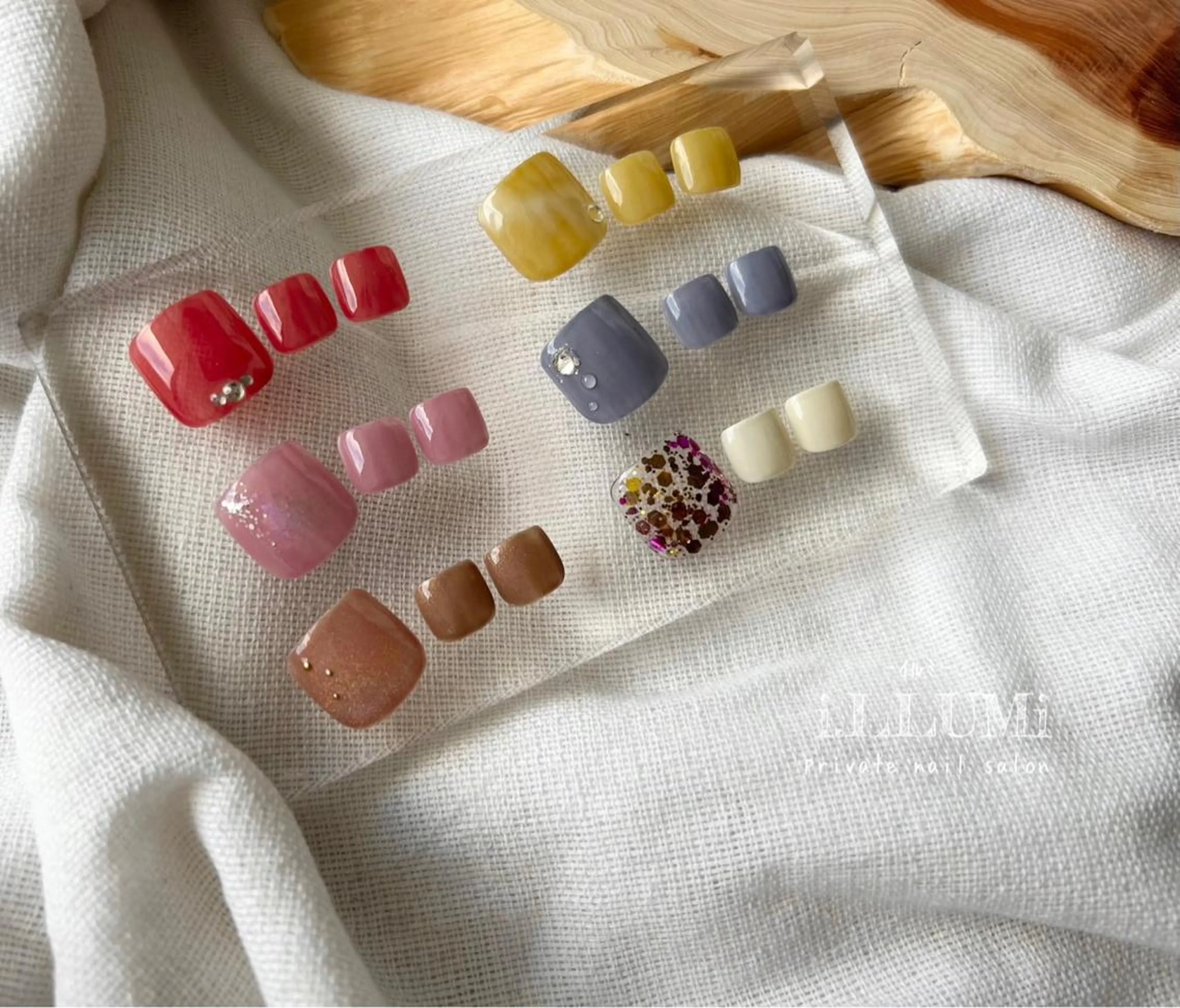 ネイル フットネイル シンプルネイル private  nail salon i.LLUMi所属・i.LLUMi nailのネイルデザイン