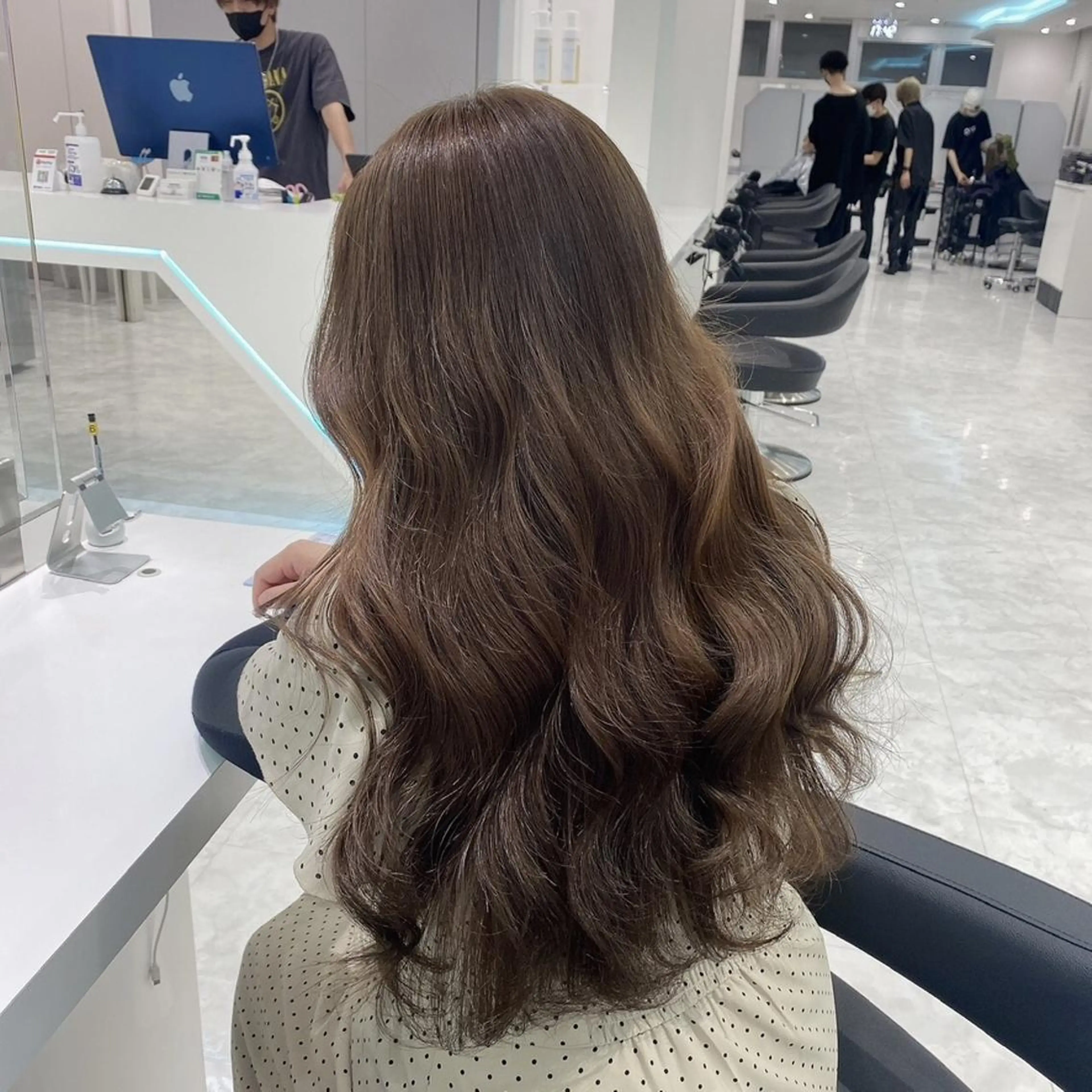 カラー 韓国ヘア🩶🇰🇷 透明感カラー🎀のヘアスタイル