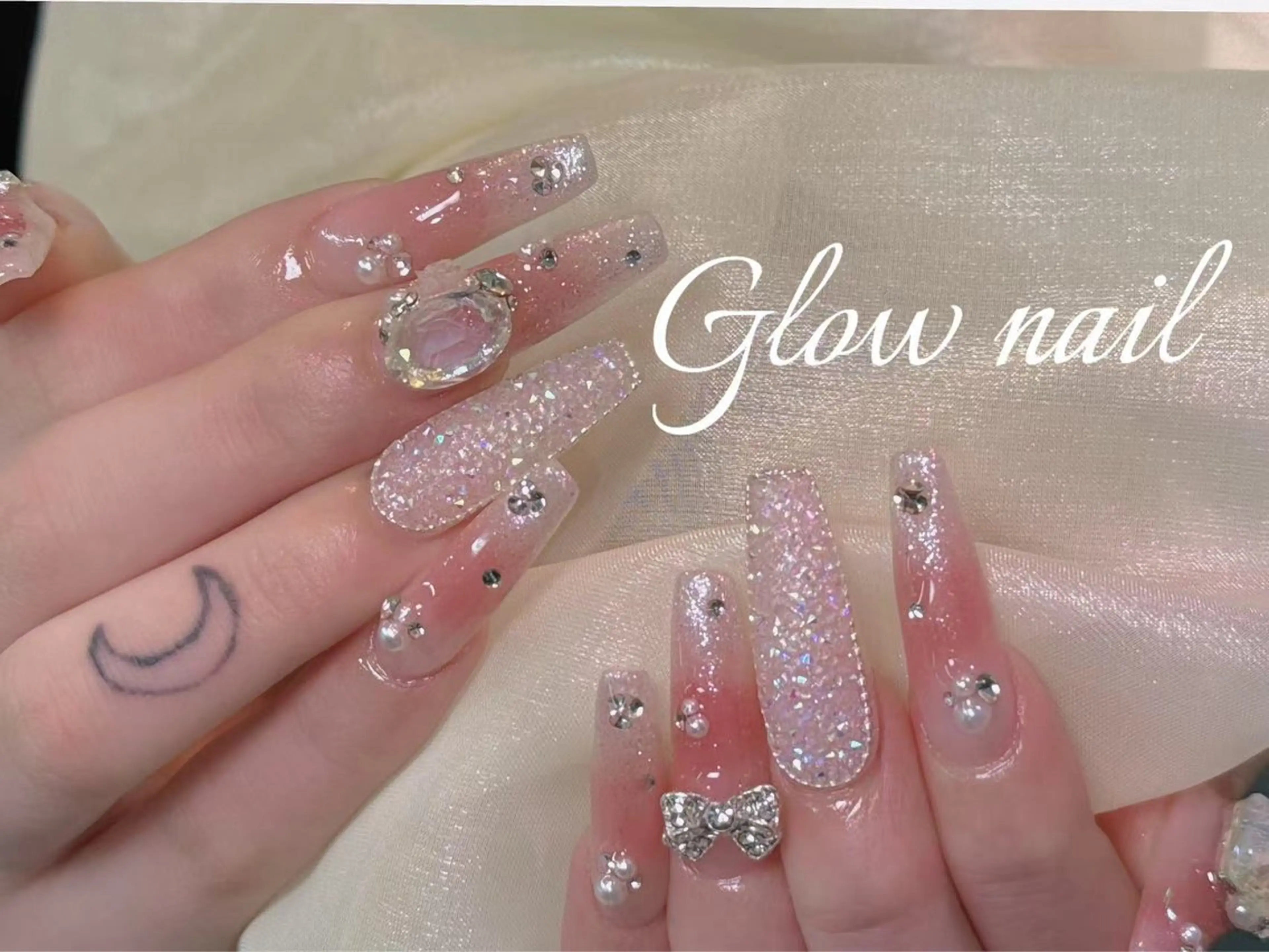 ネイル Glow Nail スカルプ専門店のネイルデザイン