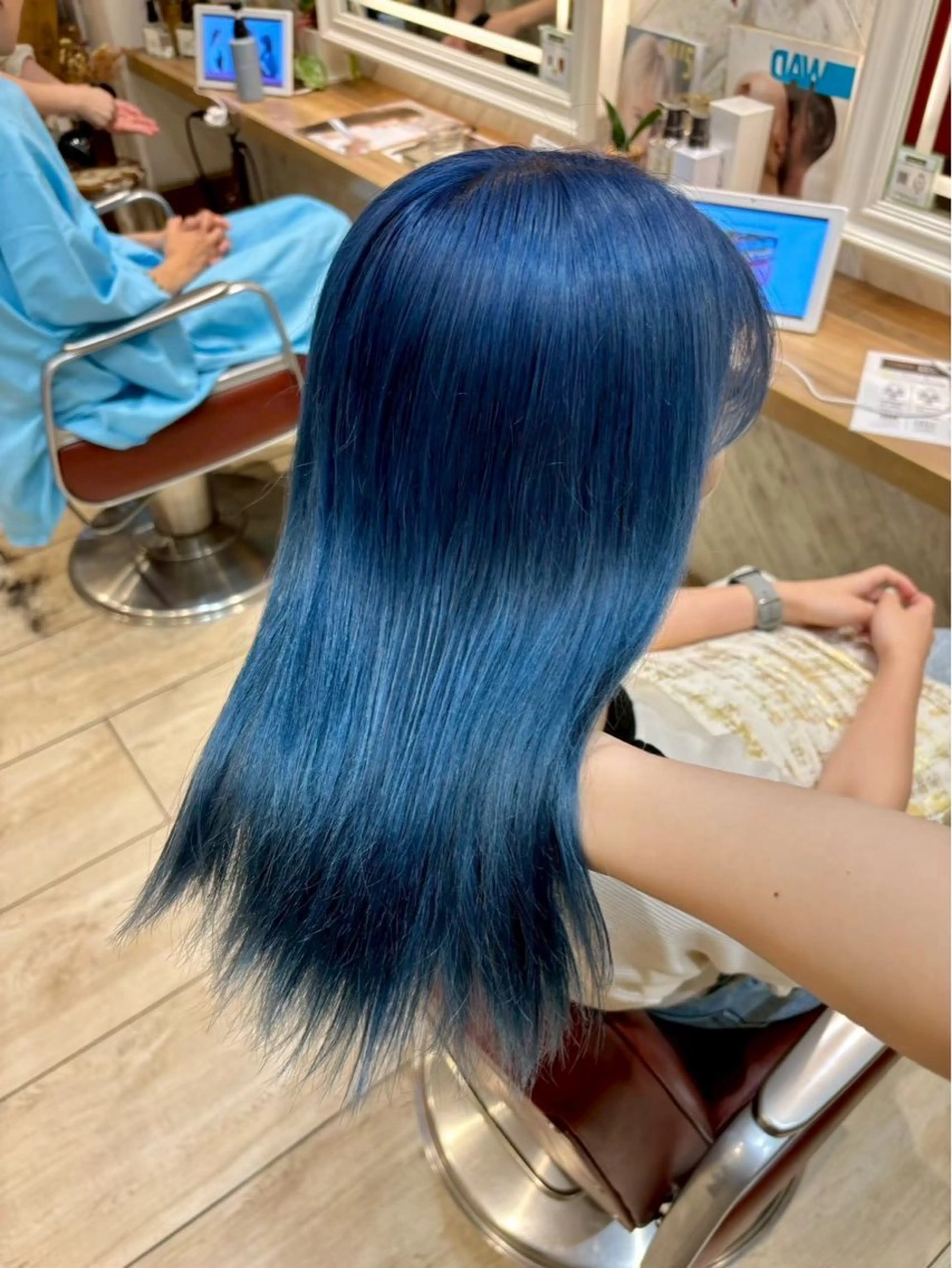 【超最強💞🔥唯一無二のハイトーンカラー🌟】ブリーチリタッチ💁🏼‍♀️＋オンカラー🌈✨の写真