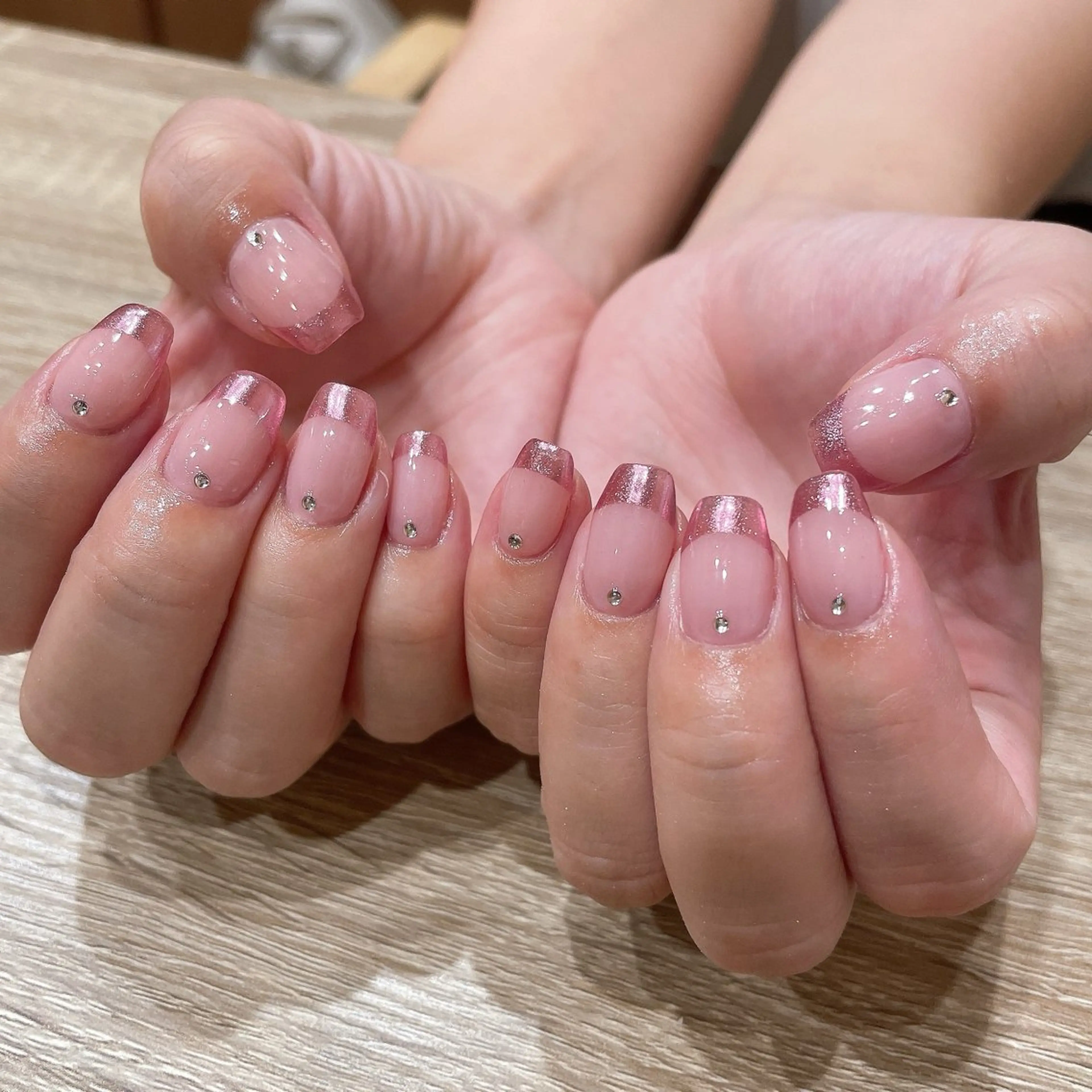 ネイル ストーンネイル ハンドネイル liberté所属・liberté🫧 新小岩のネイルデザイン