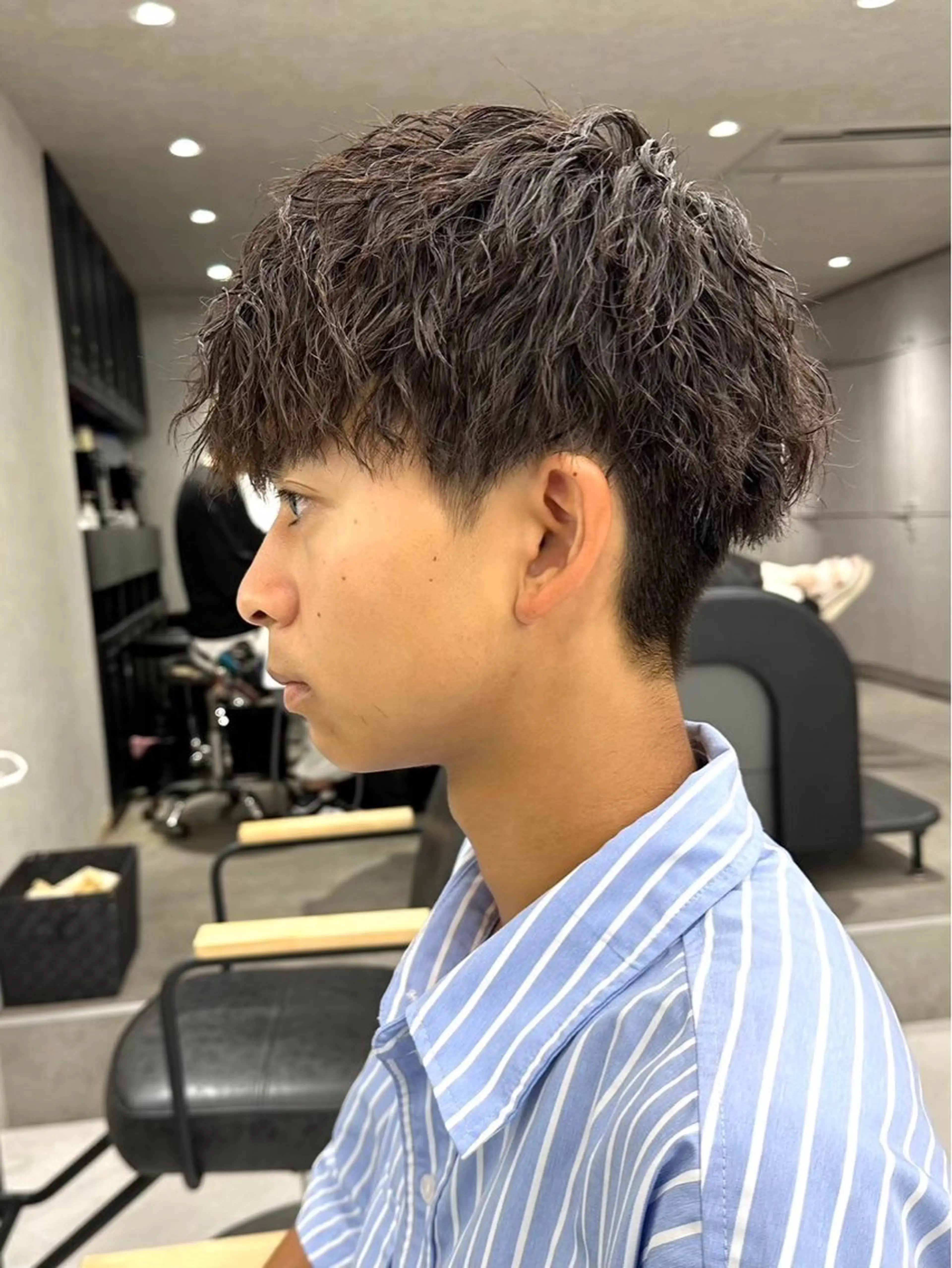 パーマ メンズ マッシュ メンズパーマ メンズツイストパーマ 刈り上げ ツイストパーマ ちょめ/八王子 ZEST emuのヘアスタイル