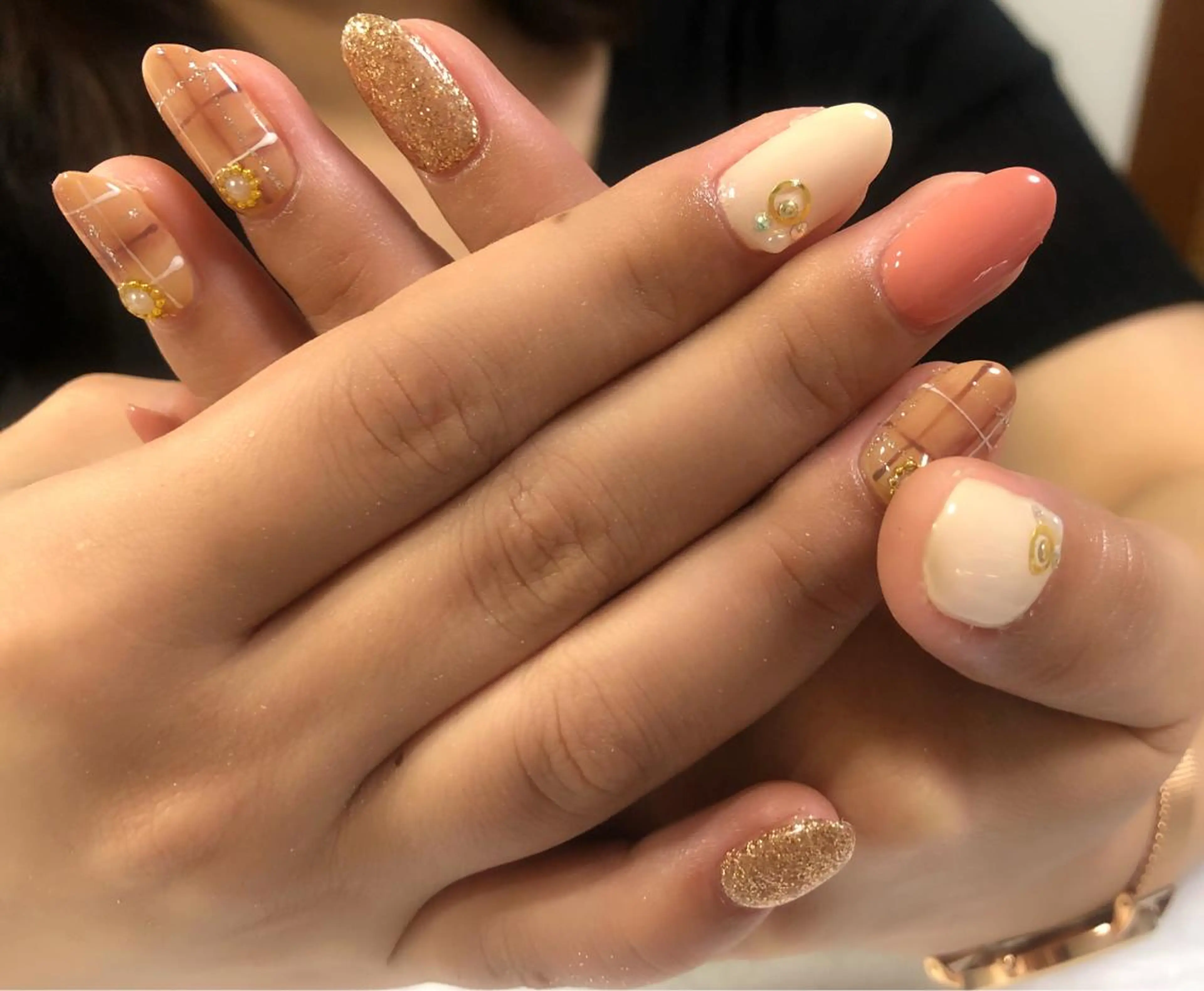 ネイル 中谷 亜佑美のネイルデザイン