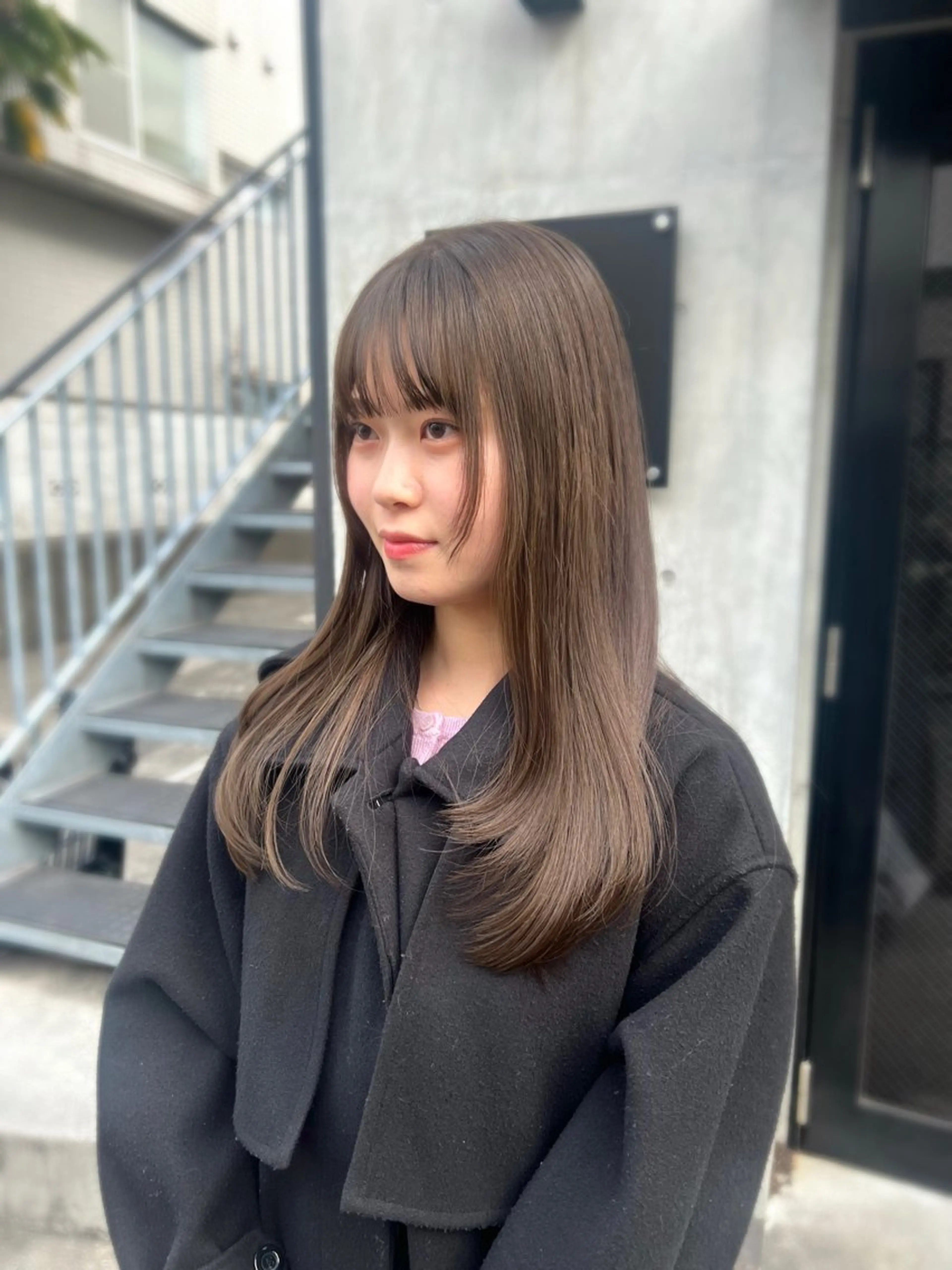 ロング カラー アクアカラー アッシュ ベージュカラー 透明感カラー レイヤーカット カット ヘアカラー トリートメント 透明感カラー ✨ 韓国艶髪💗菅原のヘアスタイル