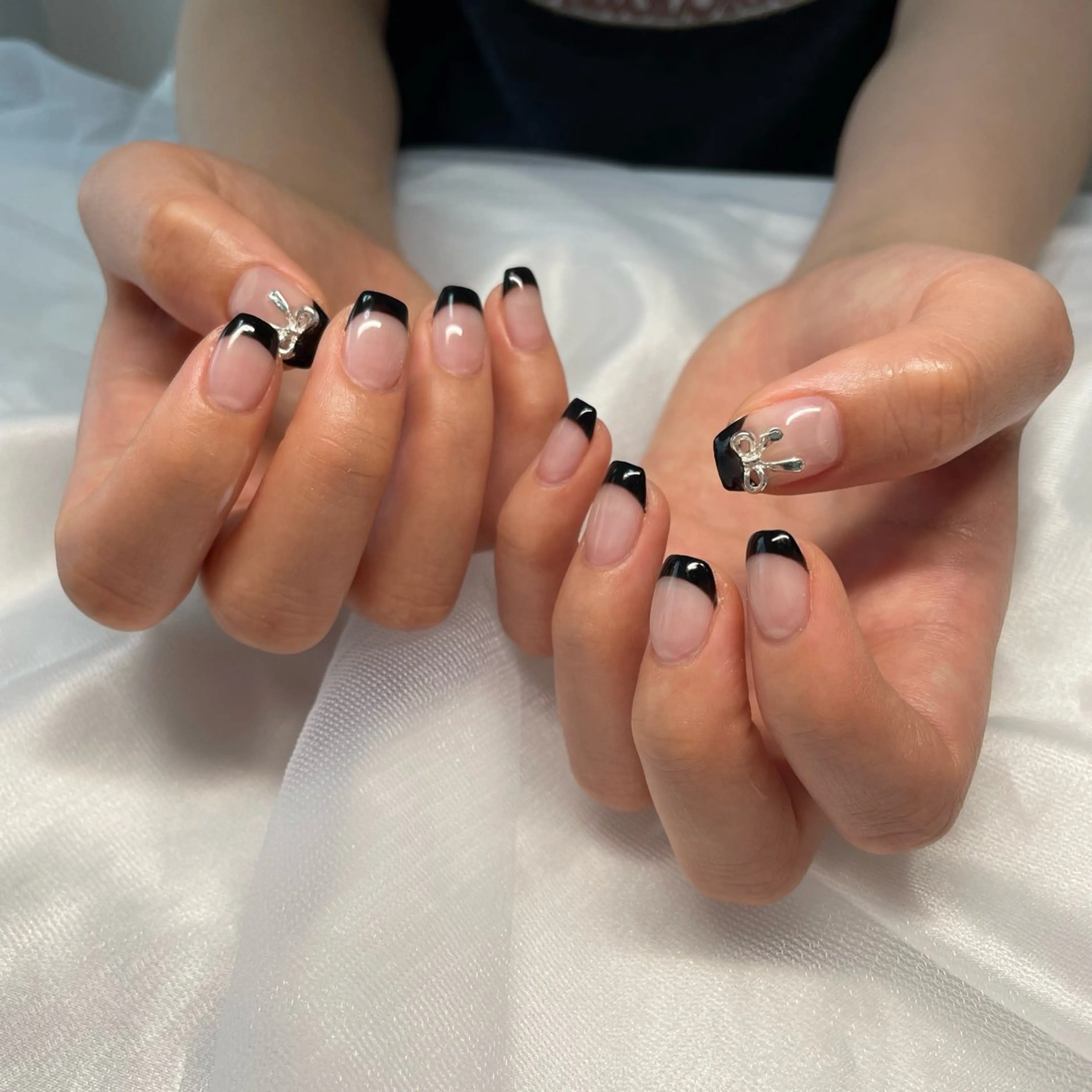 ネイル フレンチネイル ハンドネイル miku 🕊️のネイルデザイン