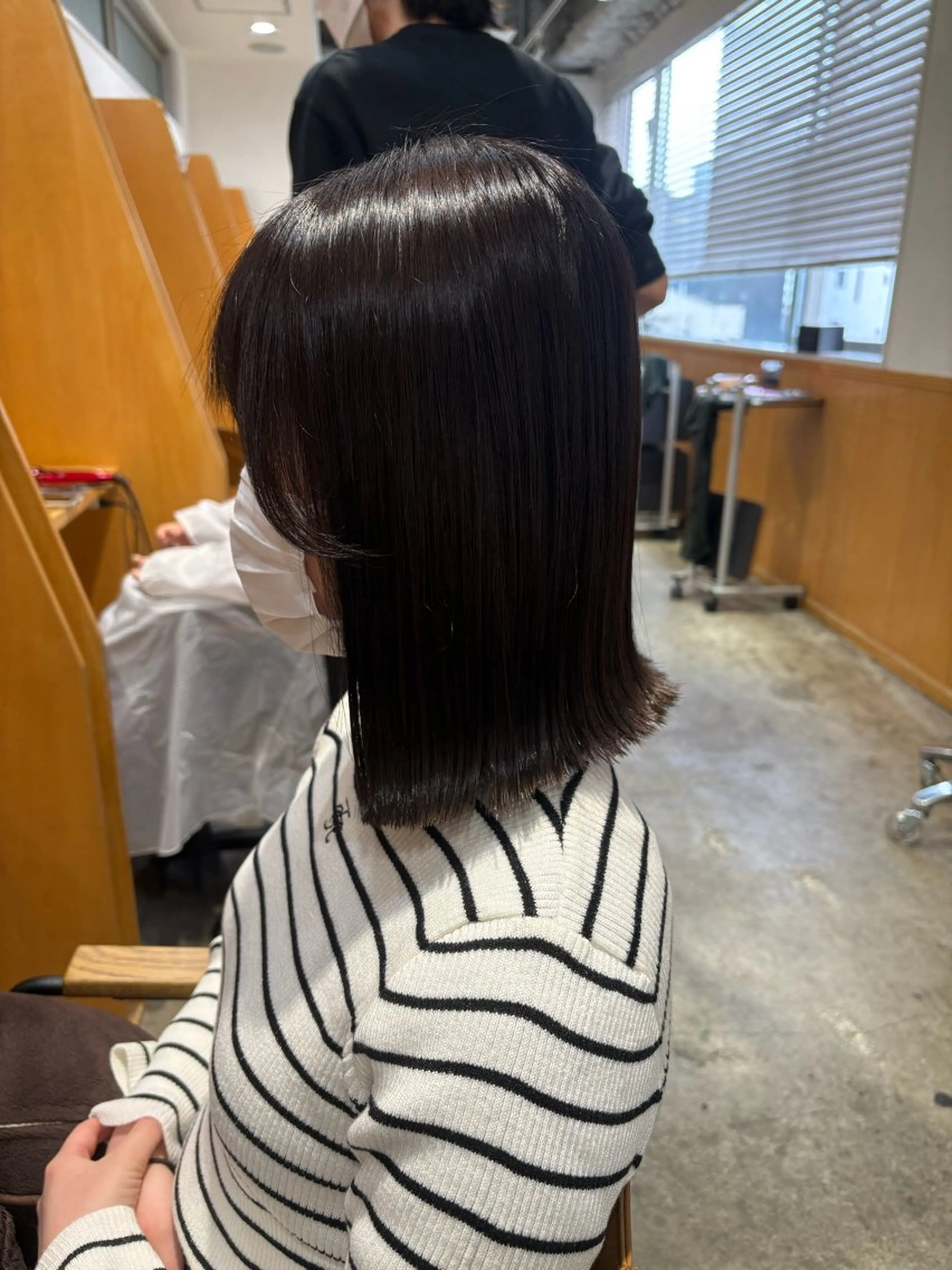 ショート ボブ 外ハネヘア カット ヘアカラー トリートメント GINZARay2 風本朱里🐥のヘアスタイル