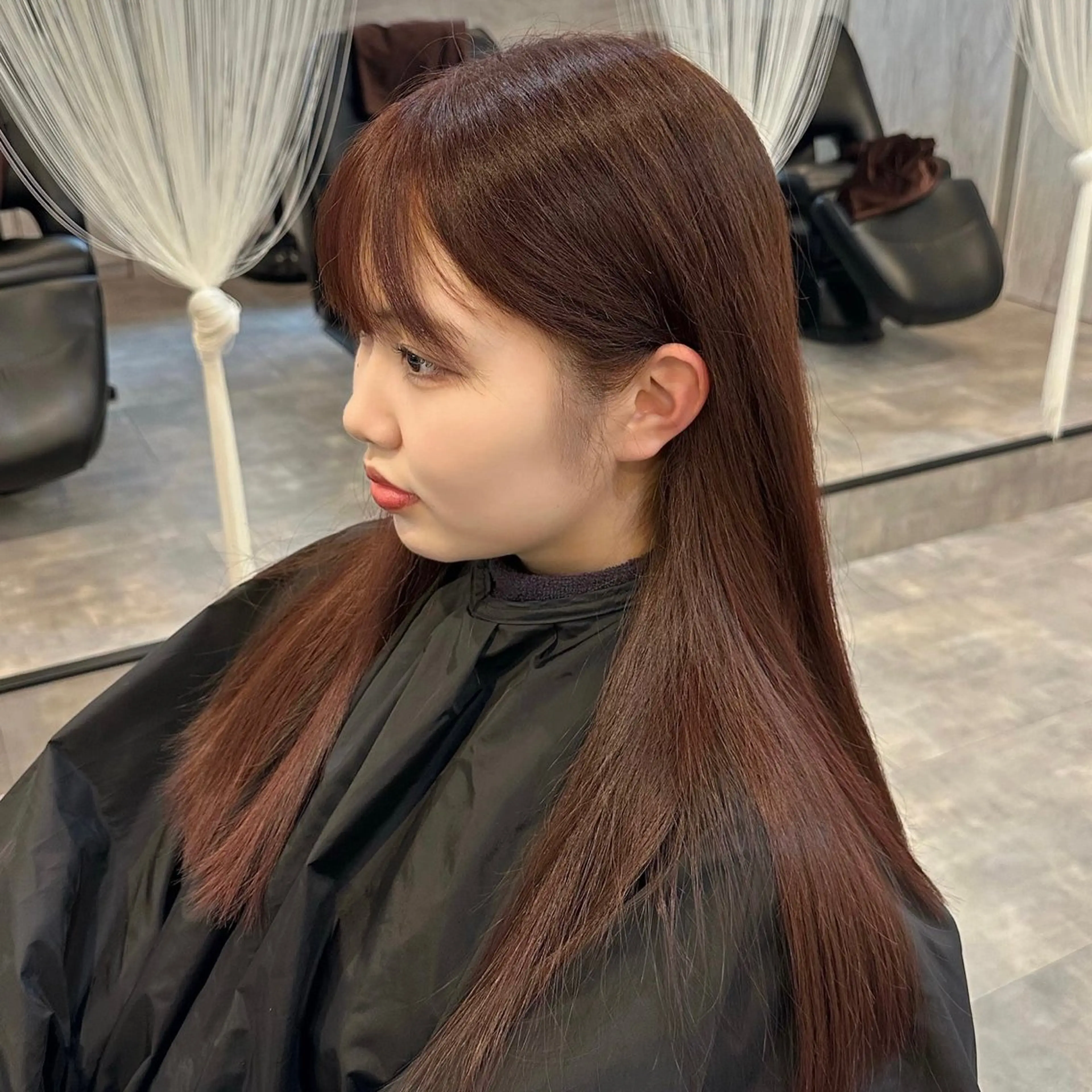 セミロング カット ヘアカラー トリートメント 🌹ハッシュカット、 レイヤー韓国ヘア🌹のヘアスタイル