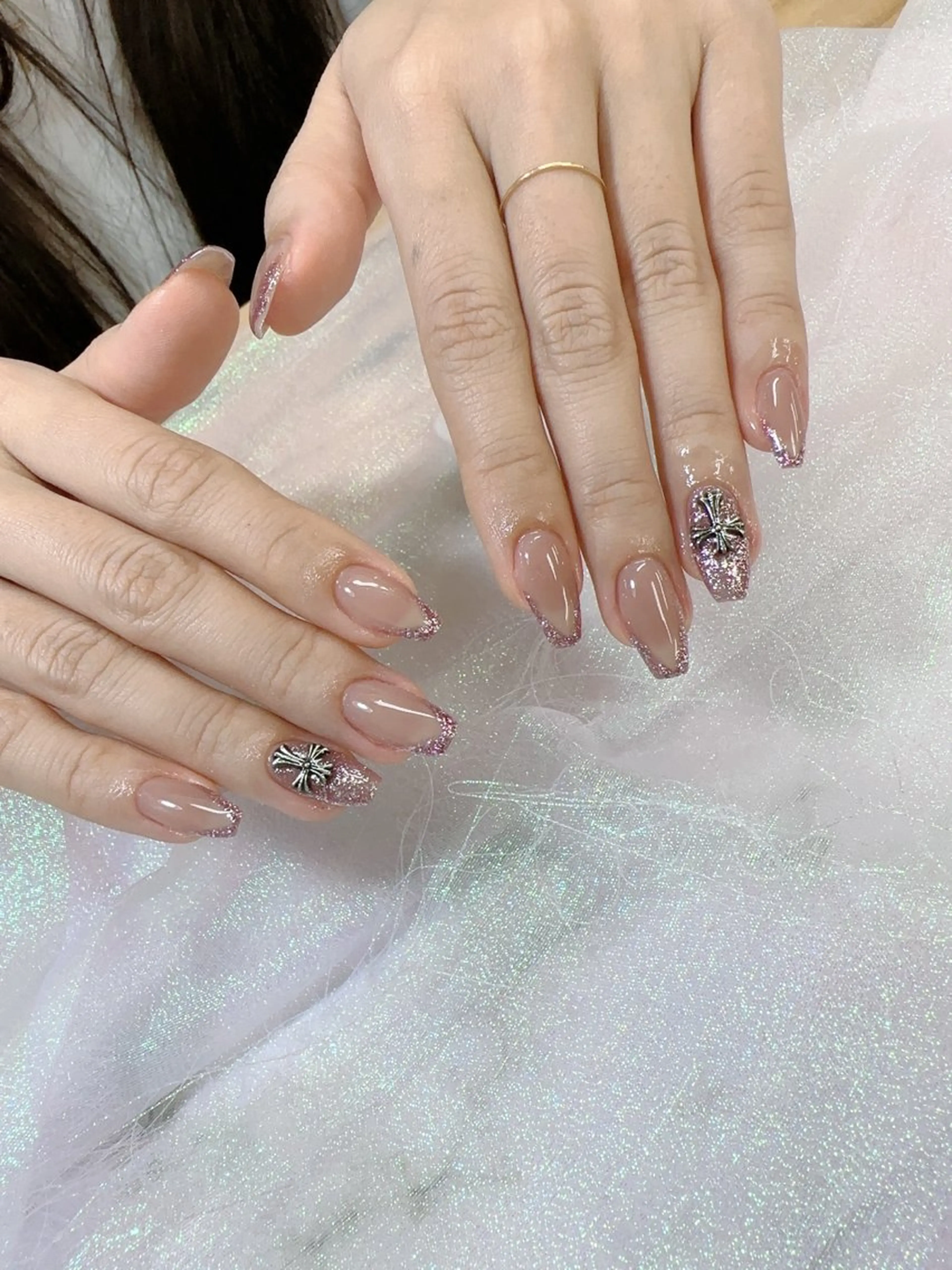ネイル Hey🌈NAIL 長さ出し専門店のネイルデザイン