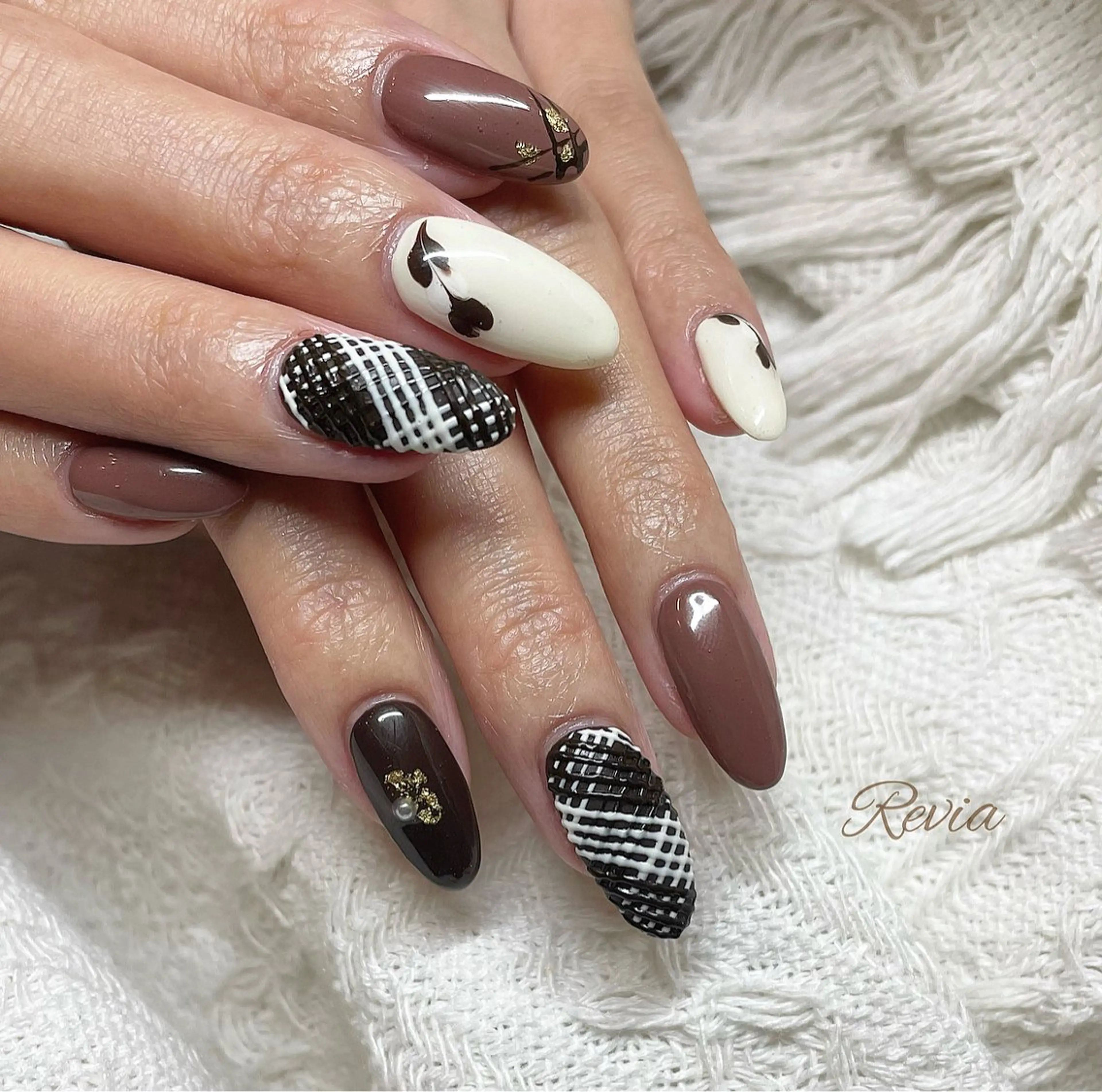 ネイル ハンドネイル revia所属・ERI Nailistのネイルデザイン