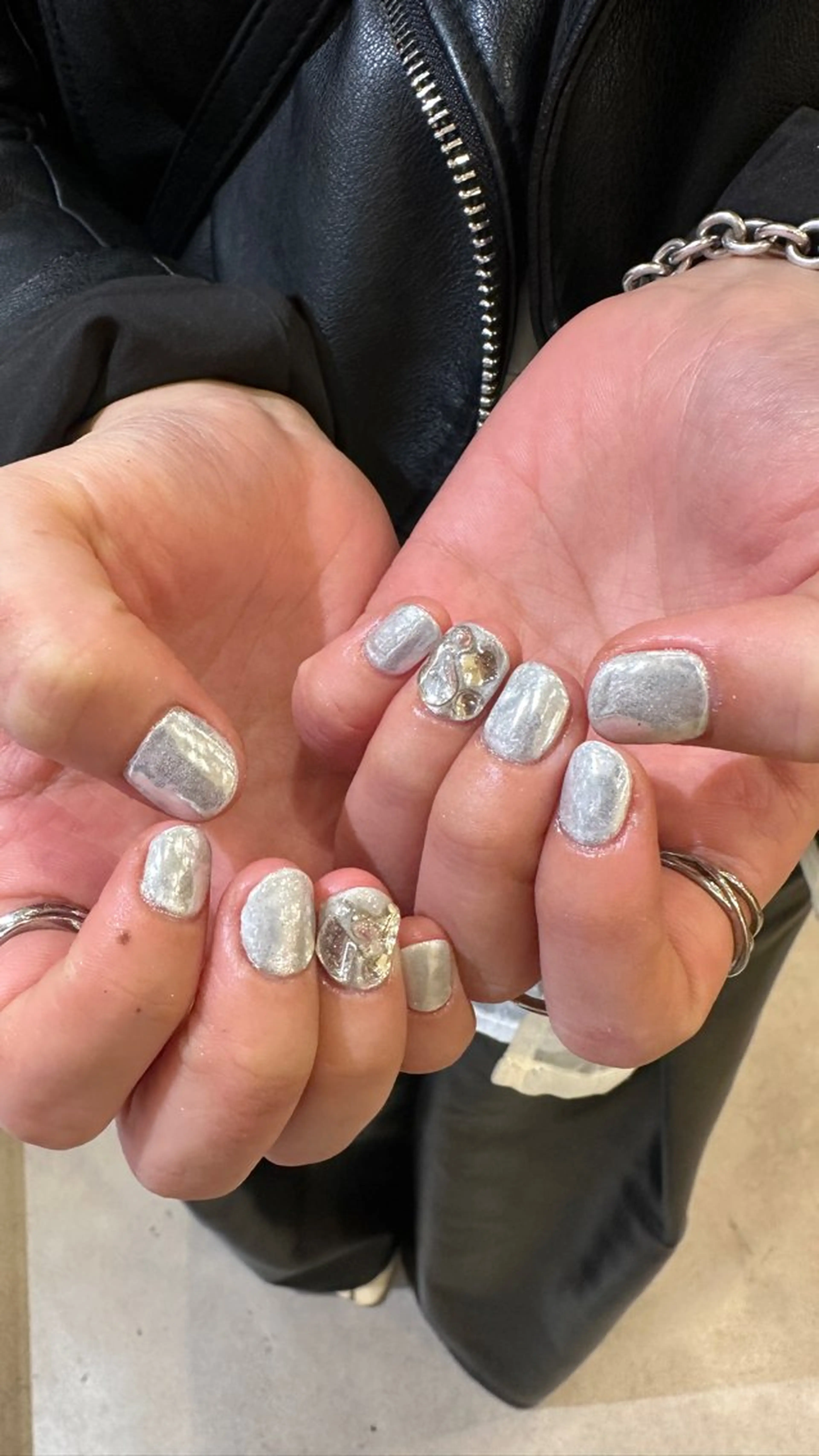 ネイル ハンドネイル 👽個性派ネイル🎀 komachiのマツエク・マツパデザイン