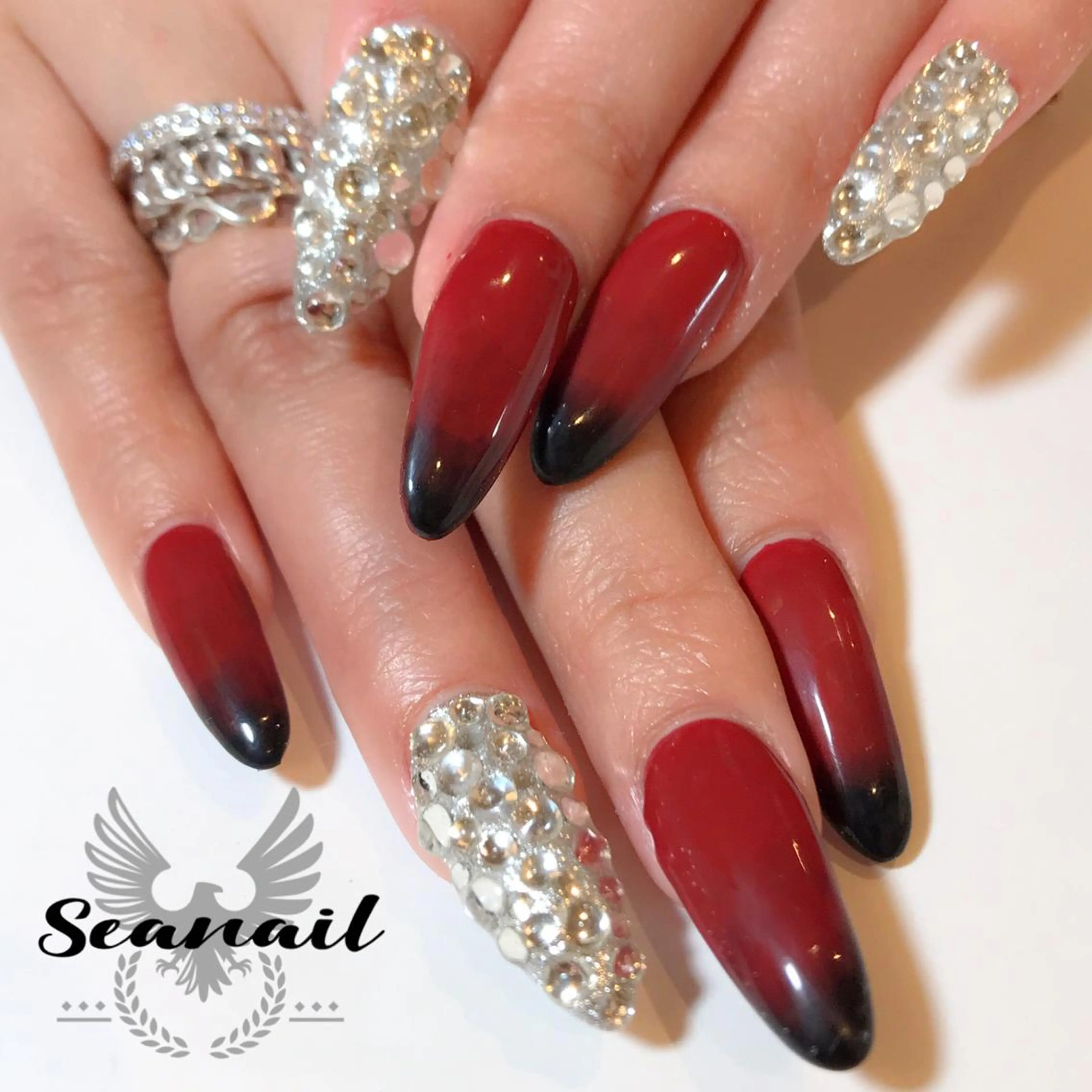 ネイル 小尾 栞のネイルデザイン