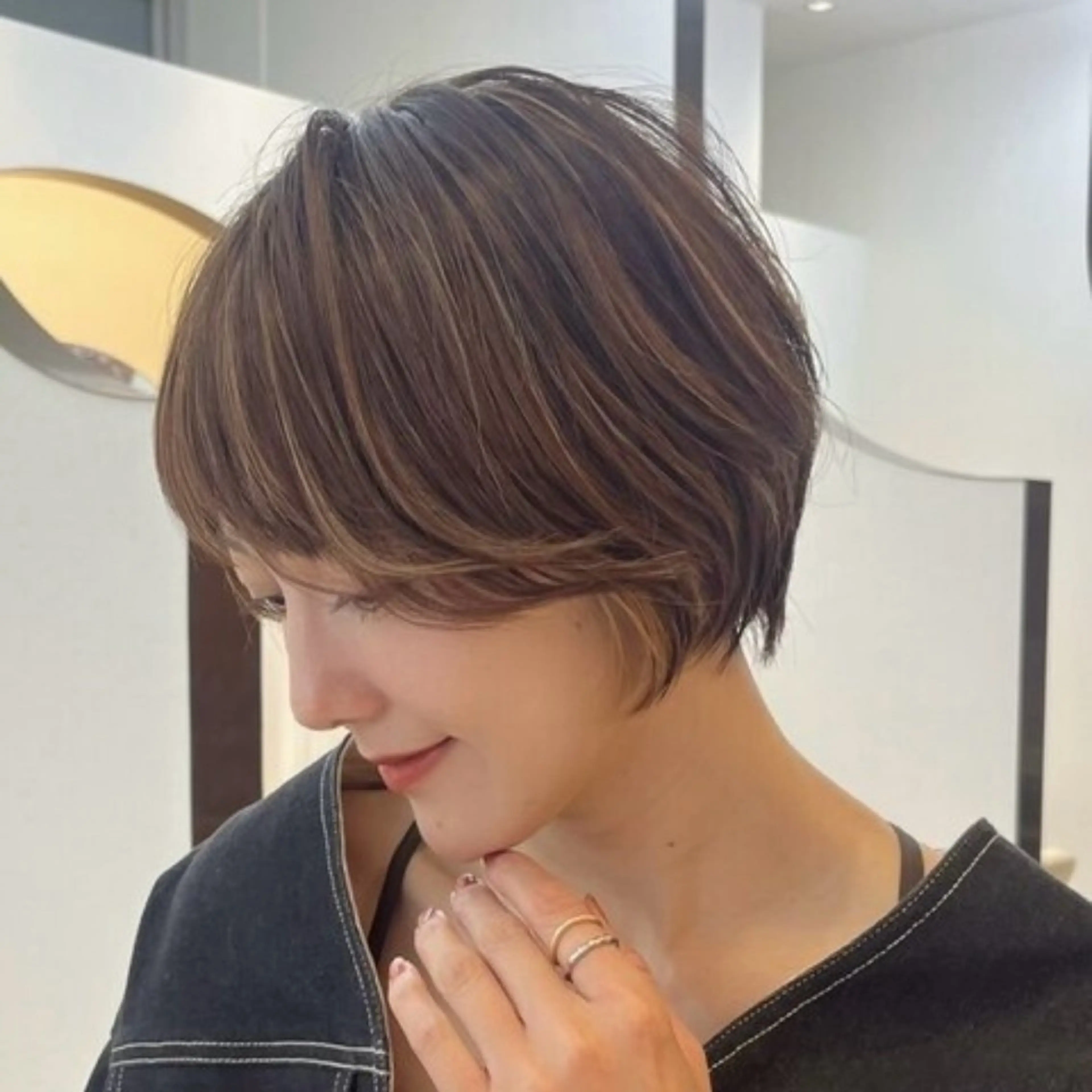 👍ブリーチしたくない方に👍 〖立体感ハイライト〗+〖似合わせカット〗+〖ベーシックトリートメント〗 ＊ブリーチなしの写真