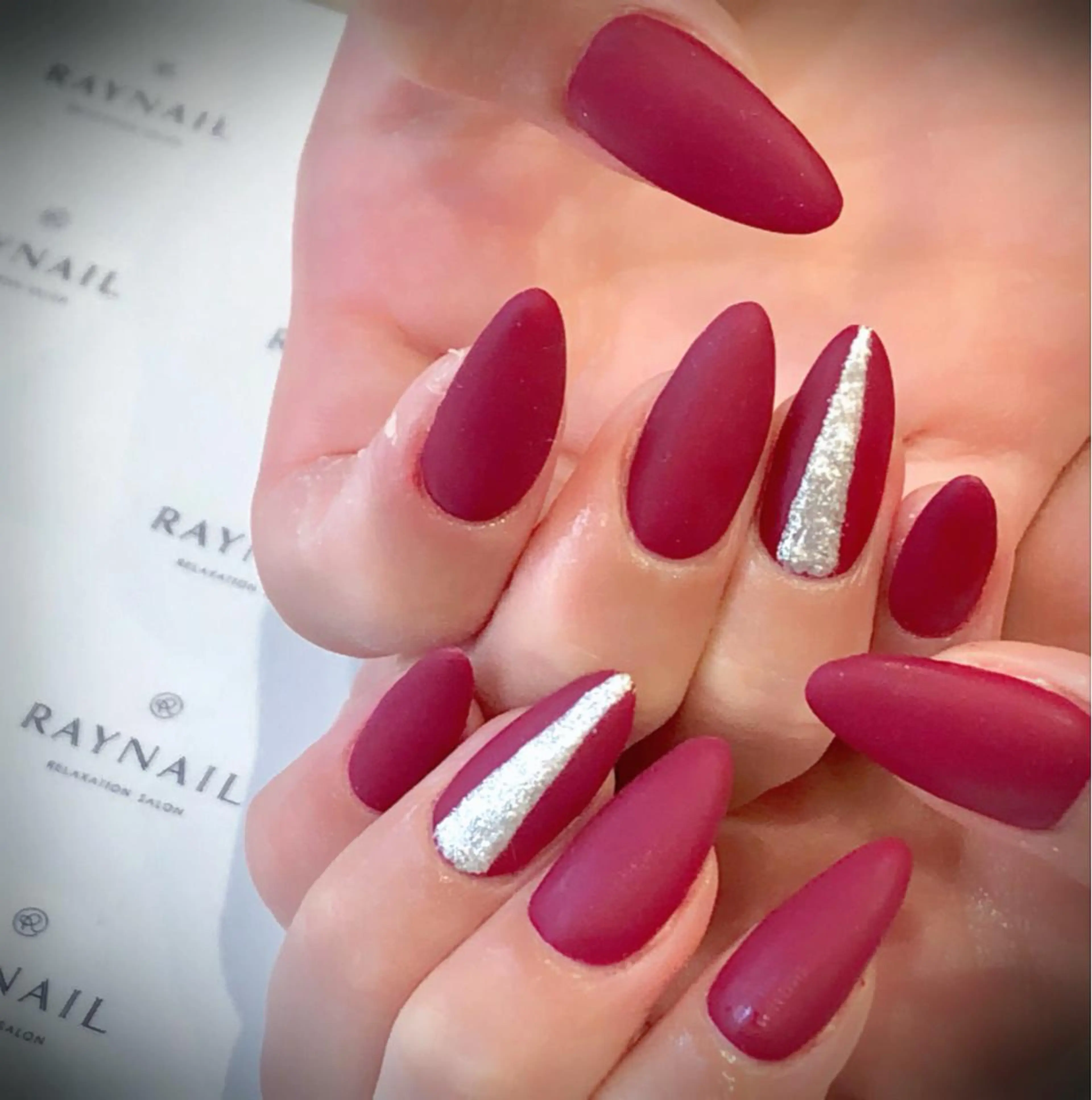 ネイル ボルドー マットネイル Arowa 伊田のネイルデザイン