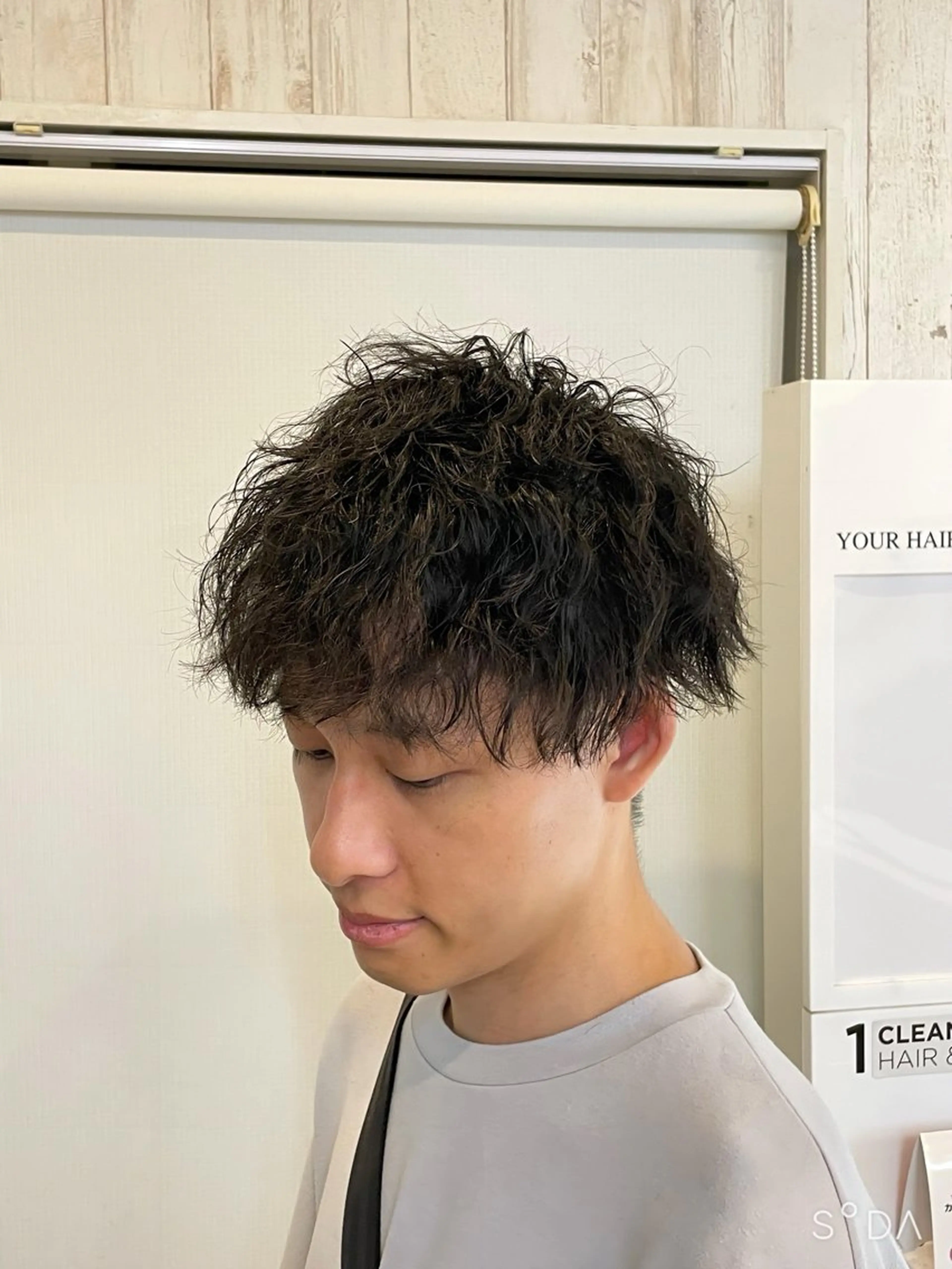 メンズ カット パーマ 飯田 来夢のヘアスタイル
