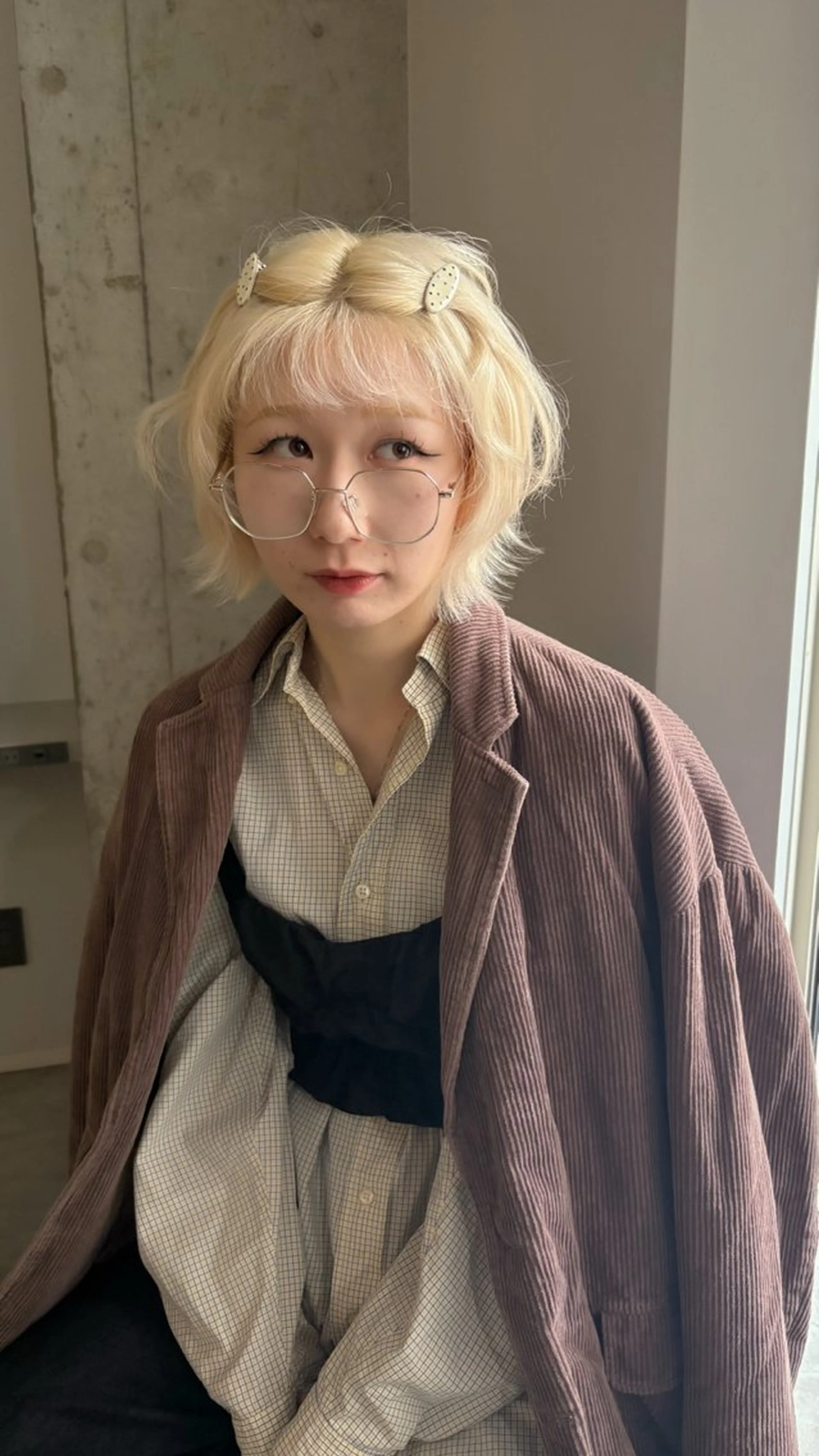 ショート カラー 🌝ぷる艶ハイトーン 柔らかヘア🍅まあやのヘアスタイル