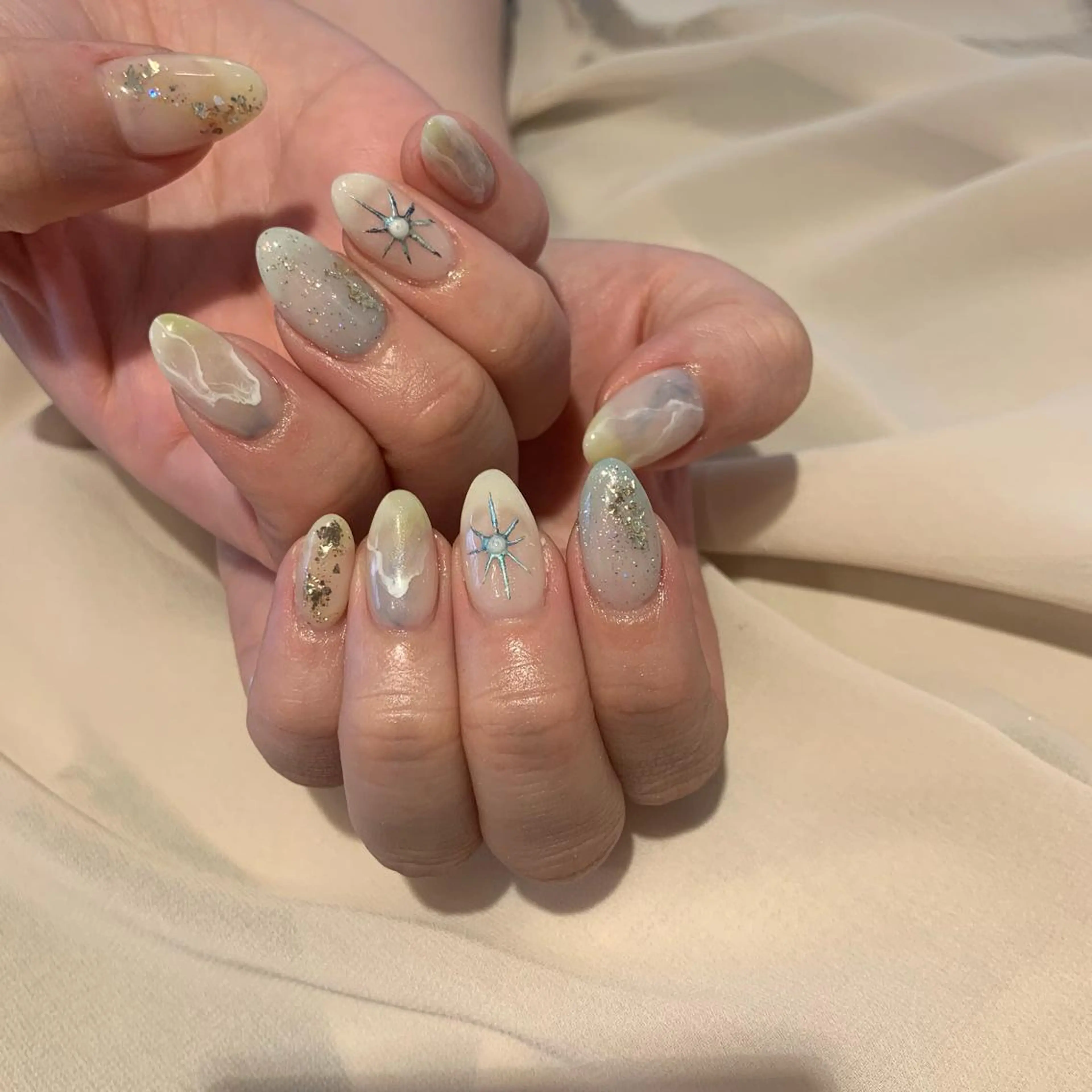 ネイル ハンドネイル revia所属・ERI Nailistのネイルデザイン