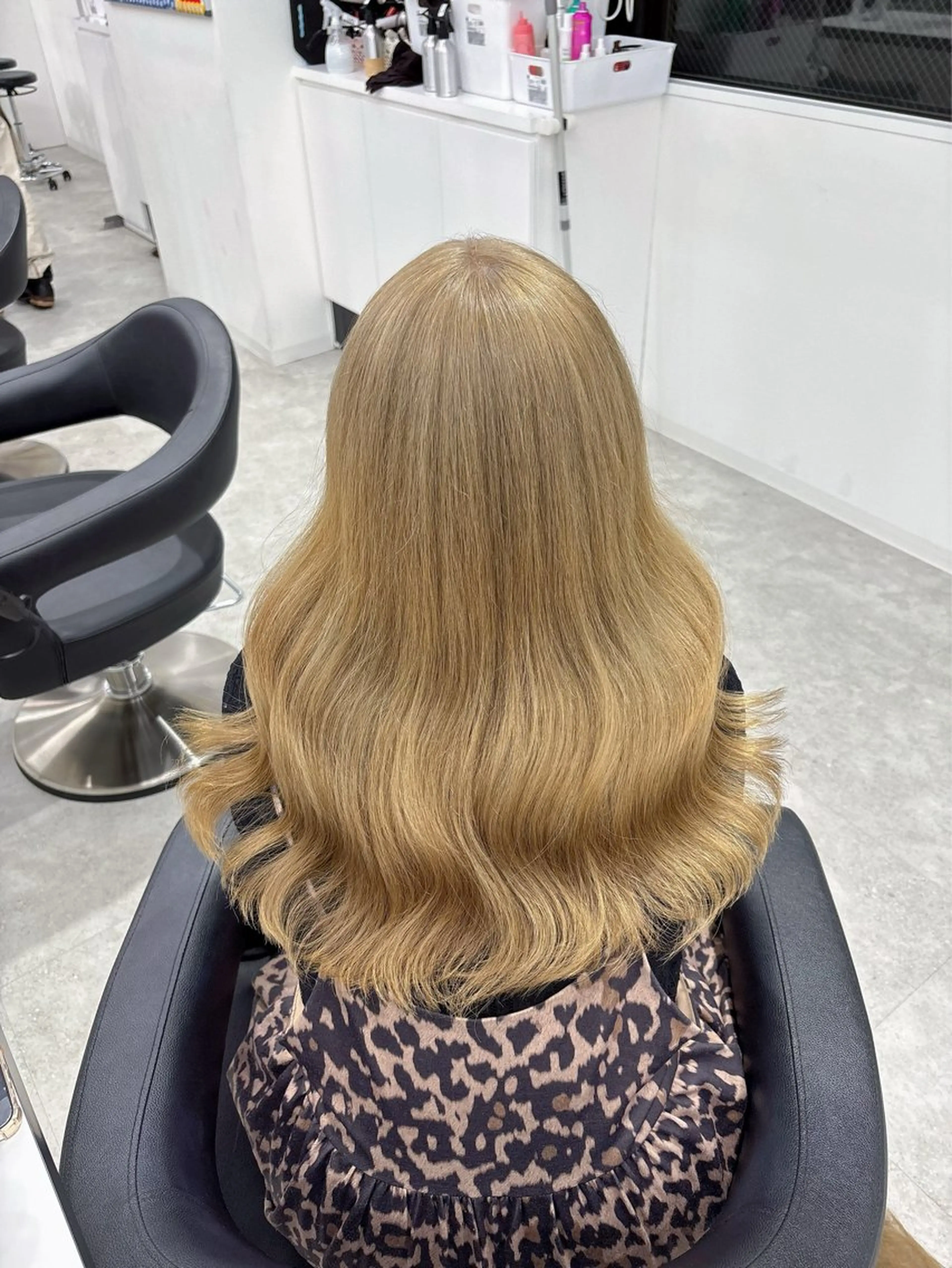 カラー ヘアカラー トリートメント Wカラー/暖色/べ ージュりく©︎🐝のヘアスタイル