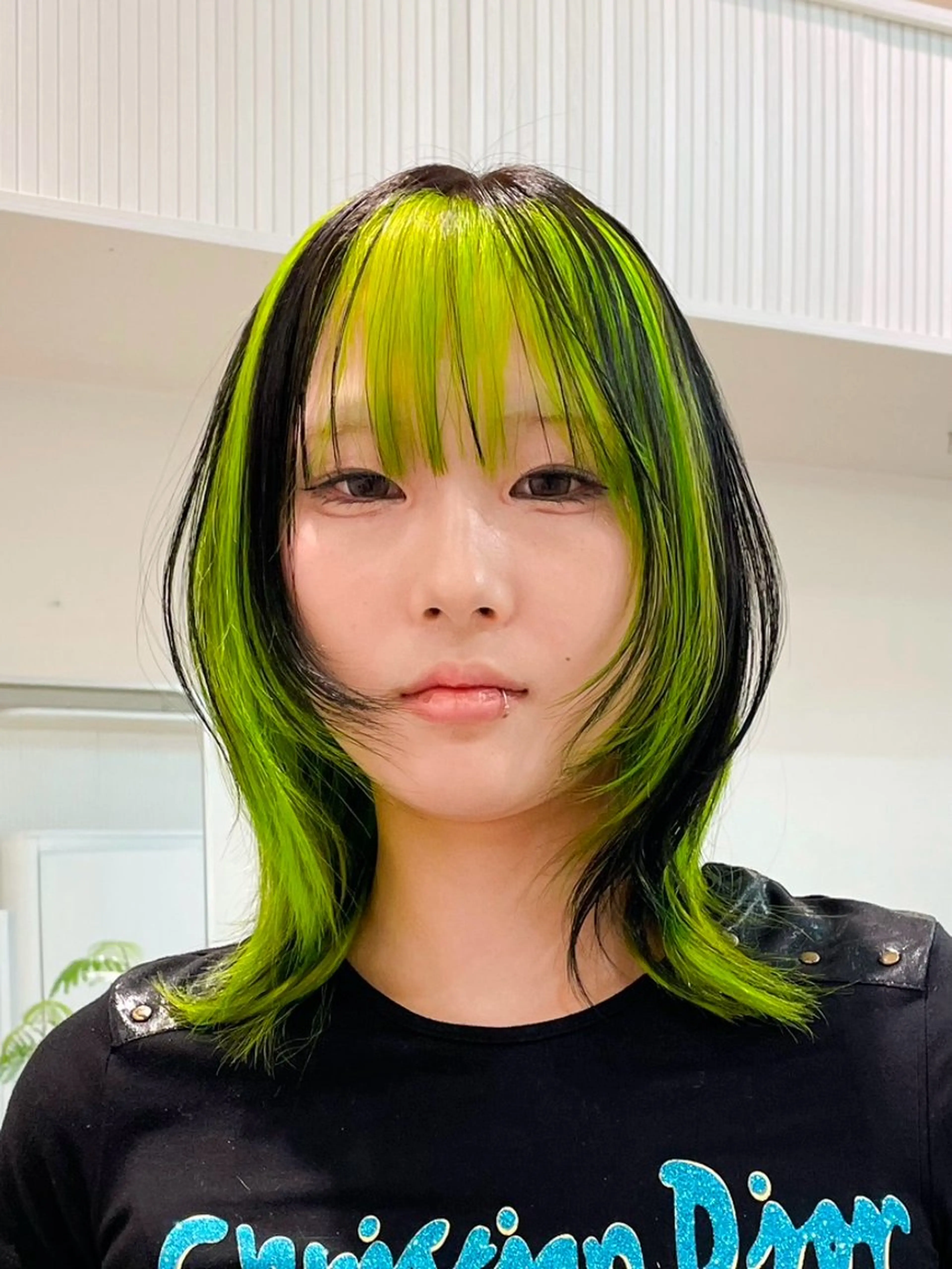 ミディアム カラー ヘアアレンジ 🦠デザインカラー/ 魚瀬あおい🦠のヘアスタイル