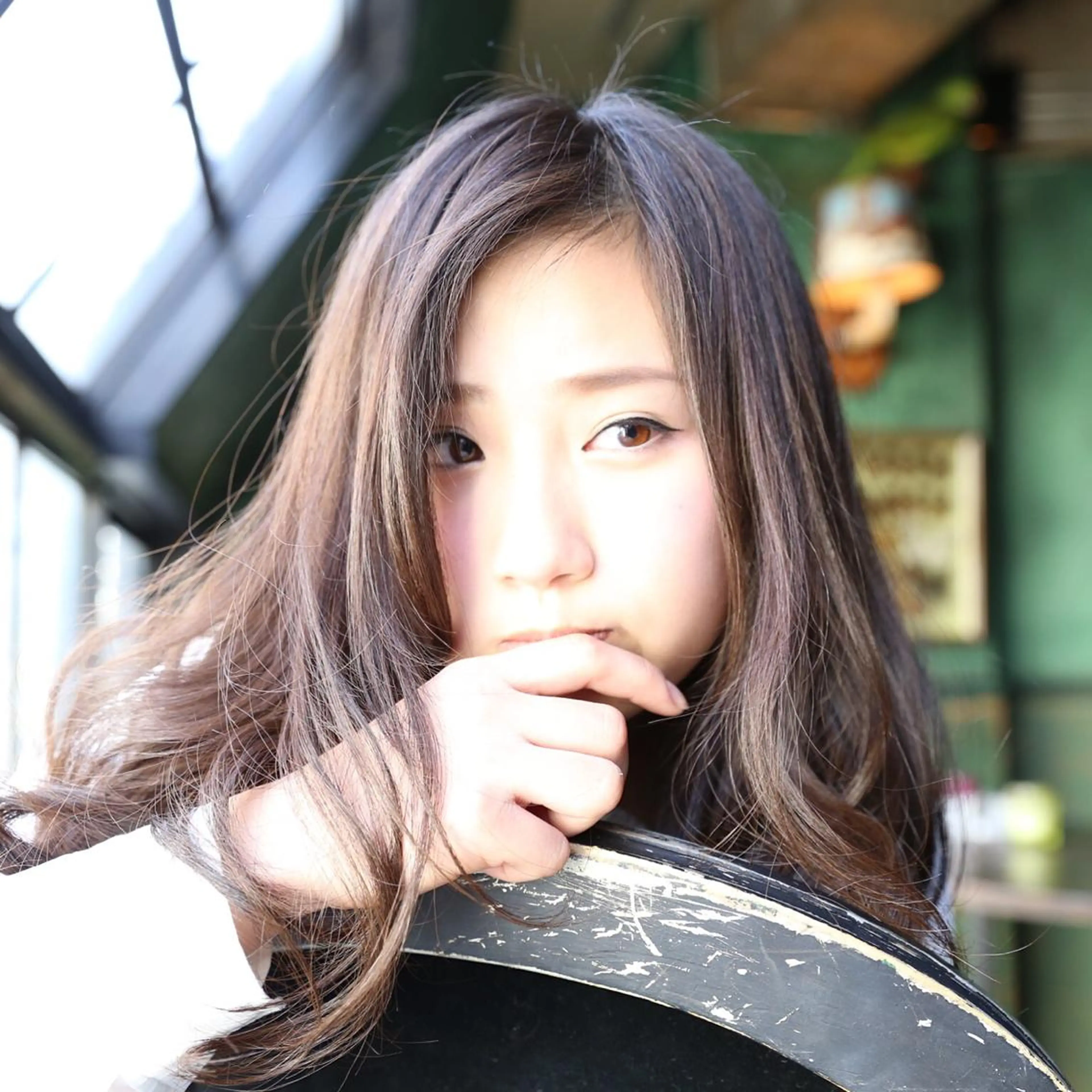 ロング カラー youres hair 新宿三丁目所属・髪質改善カラー、美髪 トリートメント専門のヘアスタイル