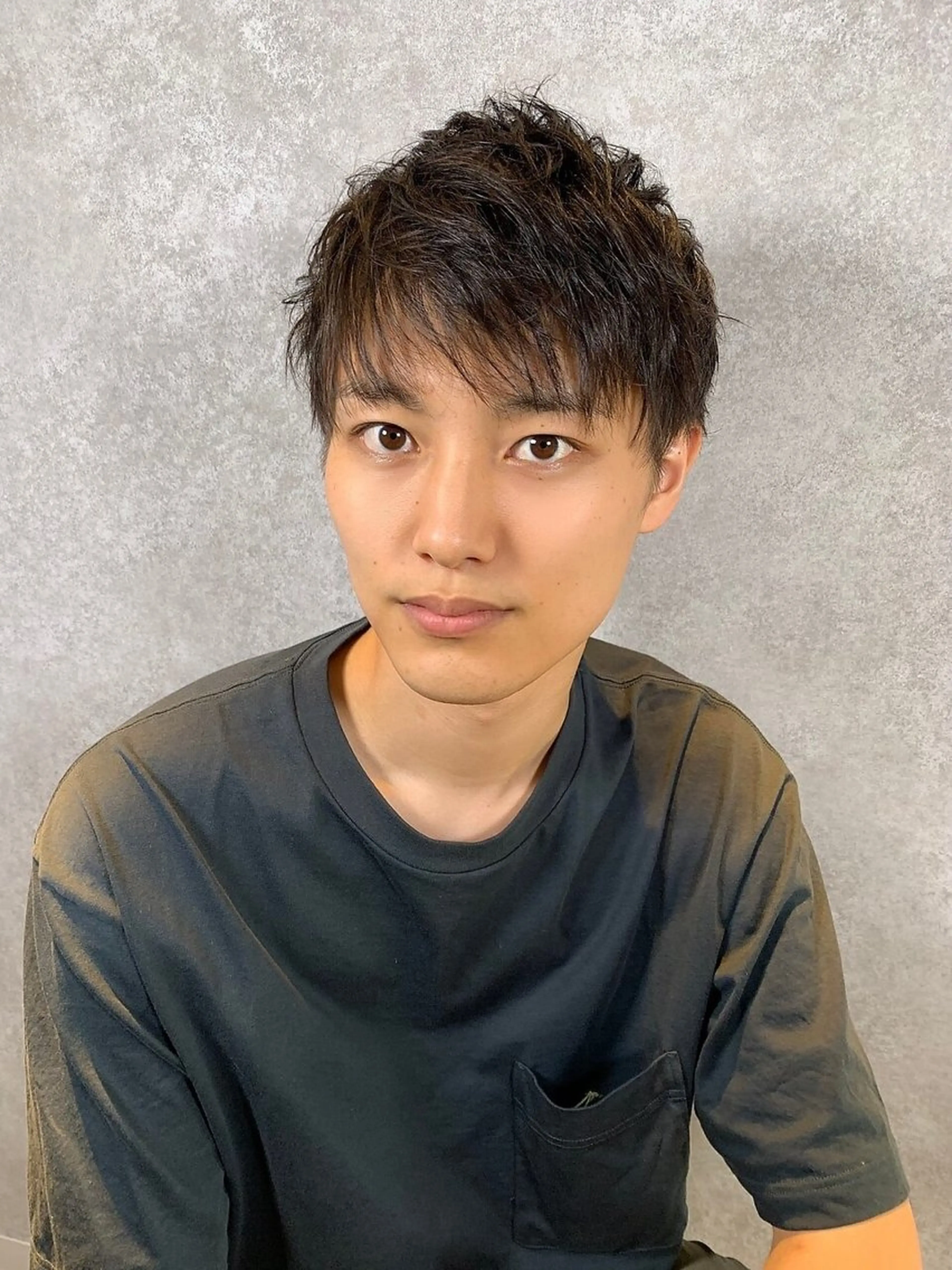 【ミニモSALE対象】メンズカット＋眉カット＋頭皮クレンジング炭酸泡シャンプー ¥8,250→⚜️¥5,500の写真