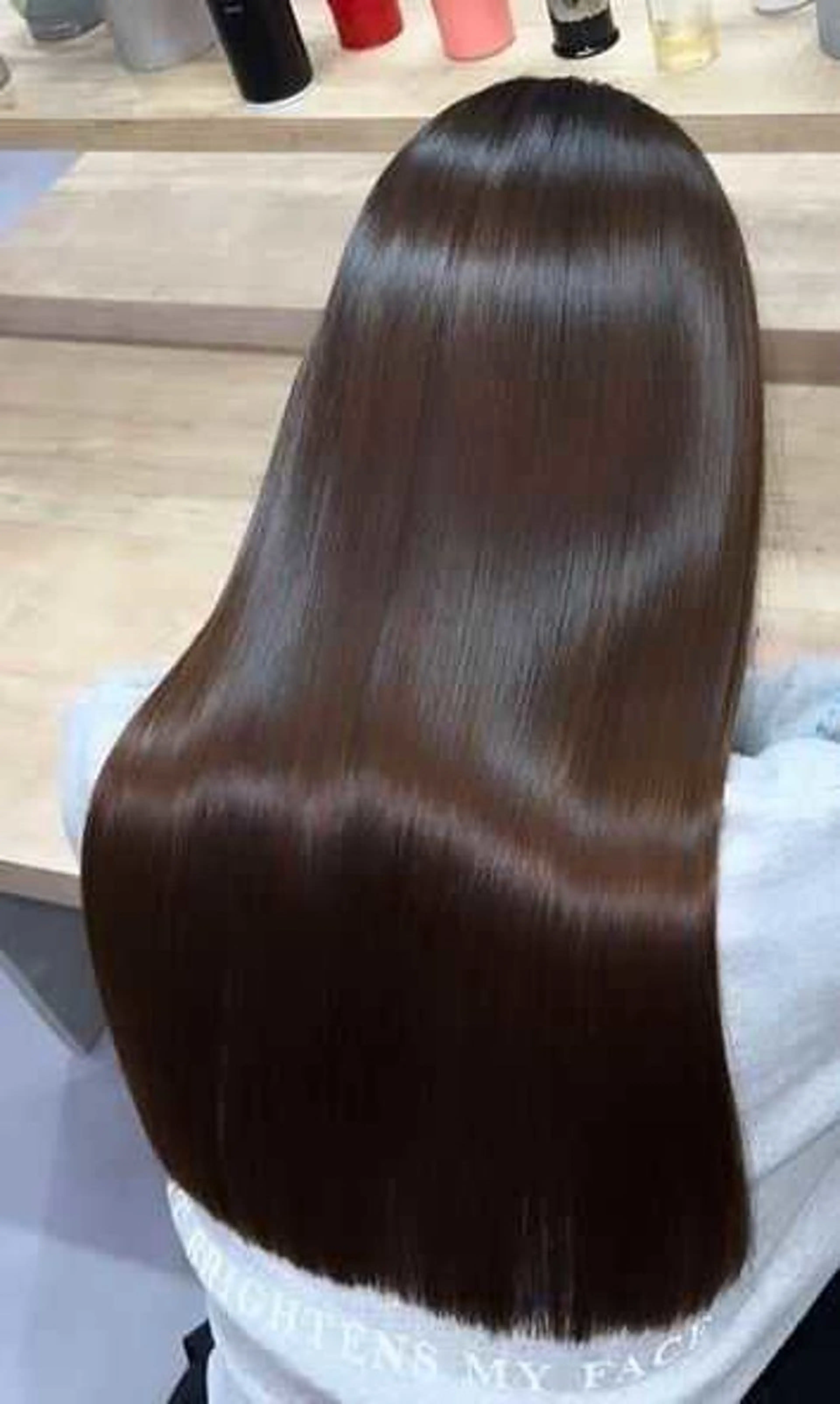 《持続する艶髪へ》髪質改善トリートメント+カットの写真