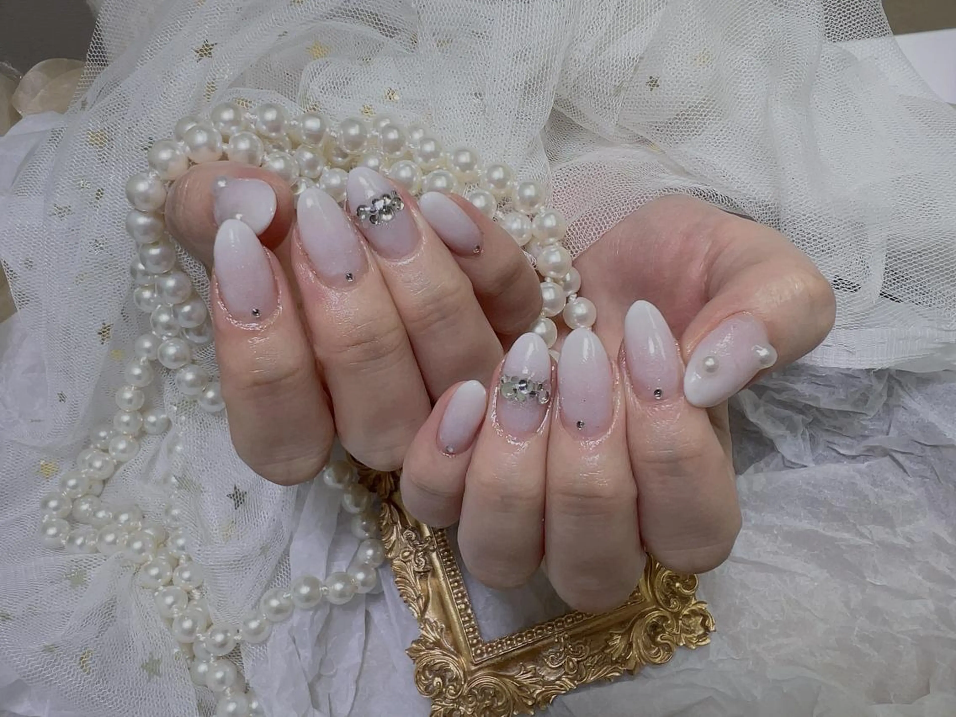 ネイル ハンドネイル リ サのネイルデザイン